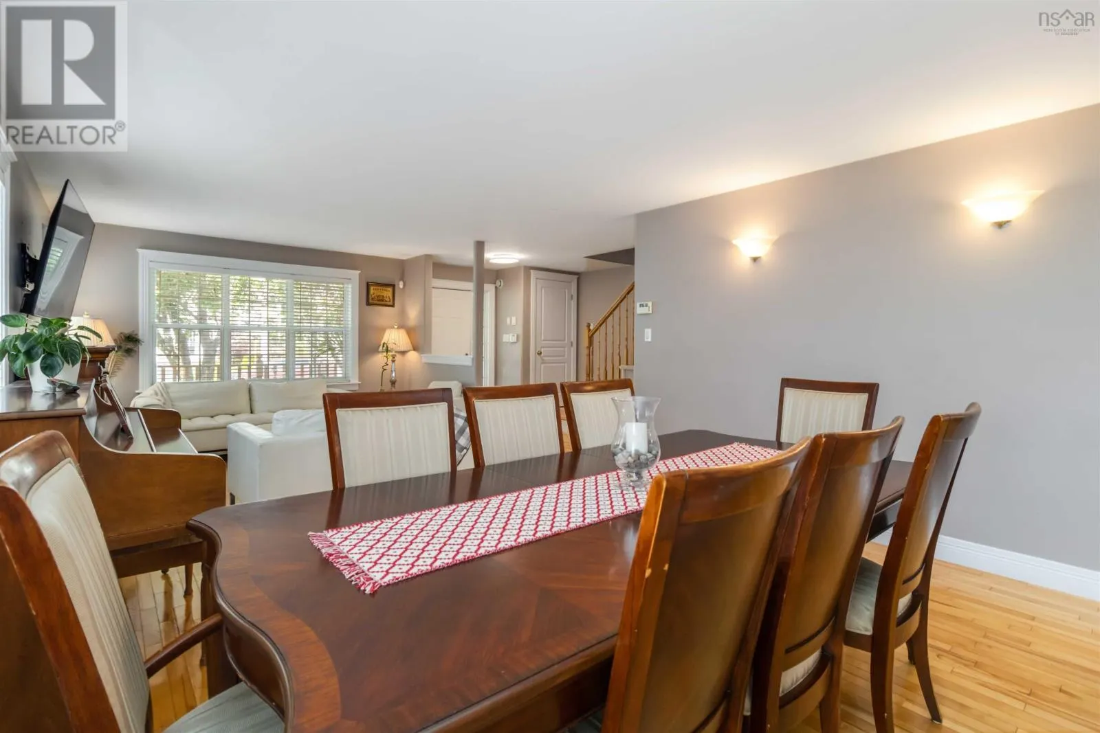 83 RED FERN Terrace