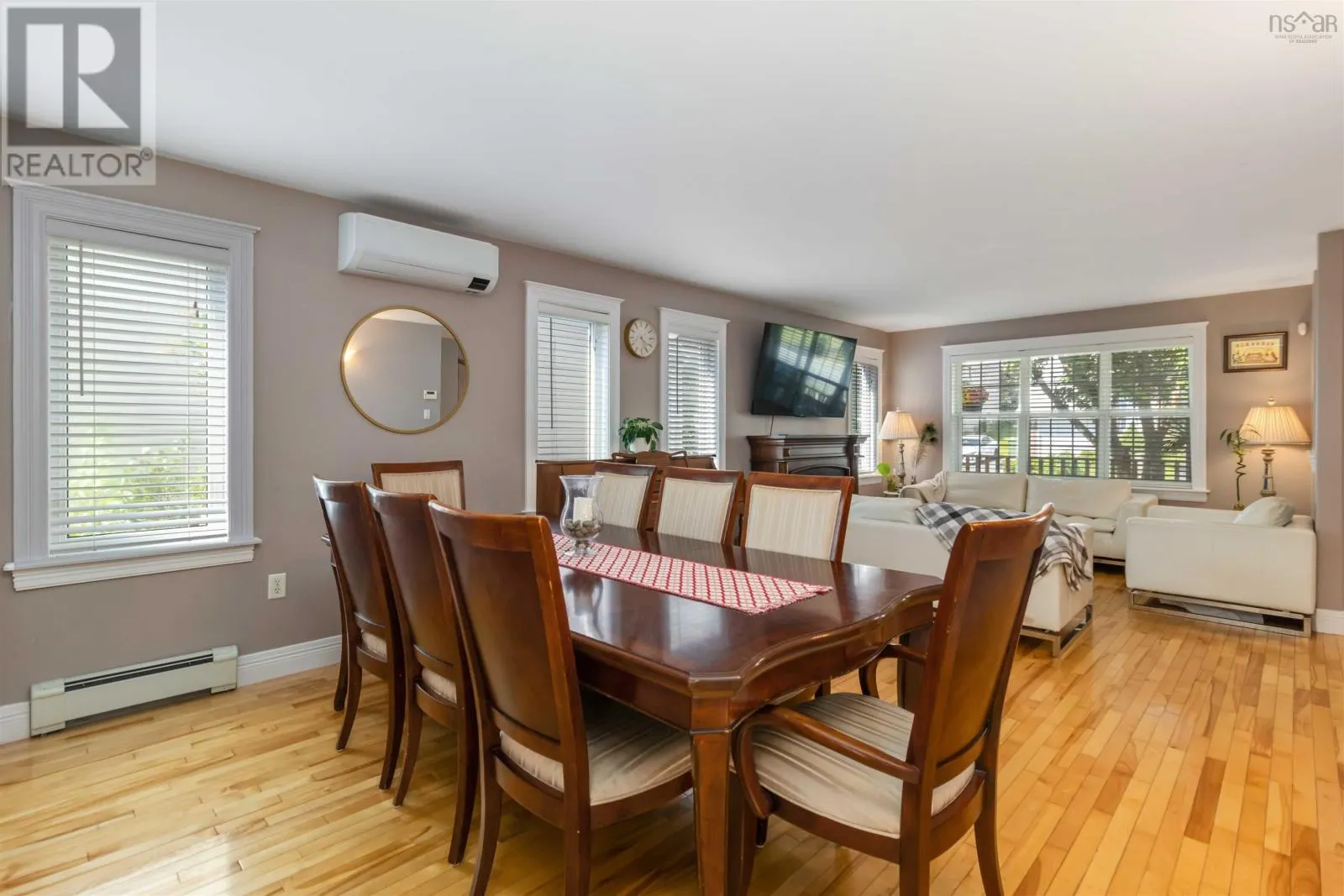83 RED FERN Terrace