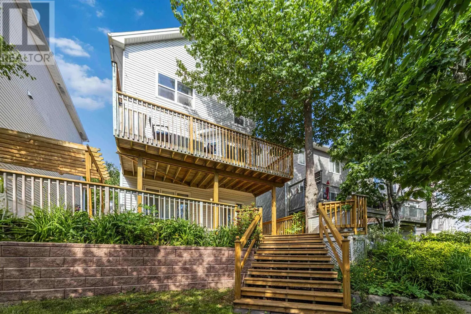 83 RED FERN Terrace