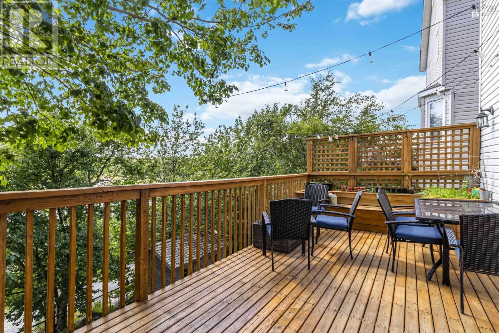 83 RED FERN Terrace