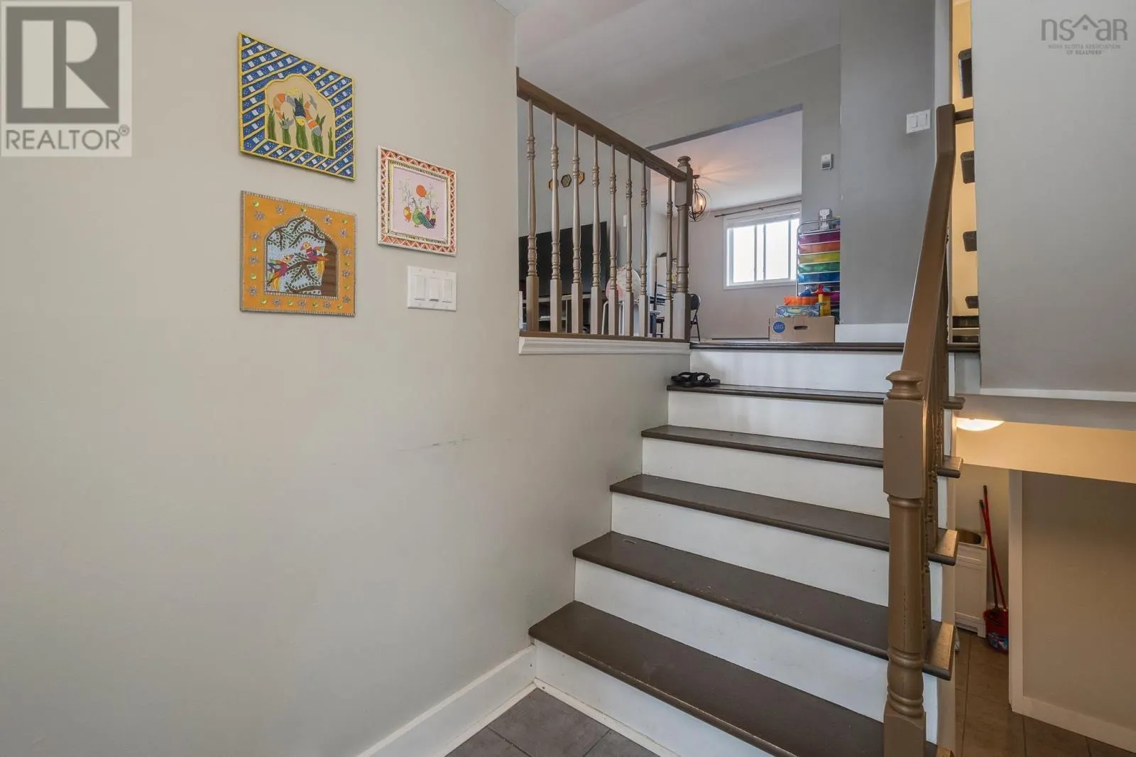 225 Farnham Gate Road