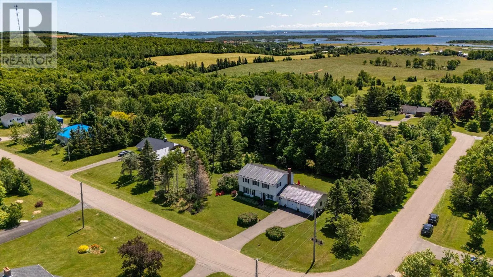 8 Sunset Drive