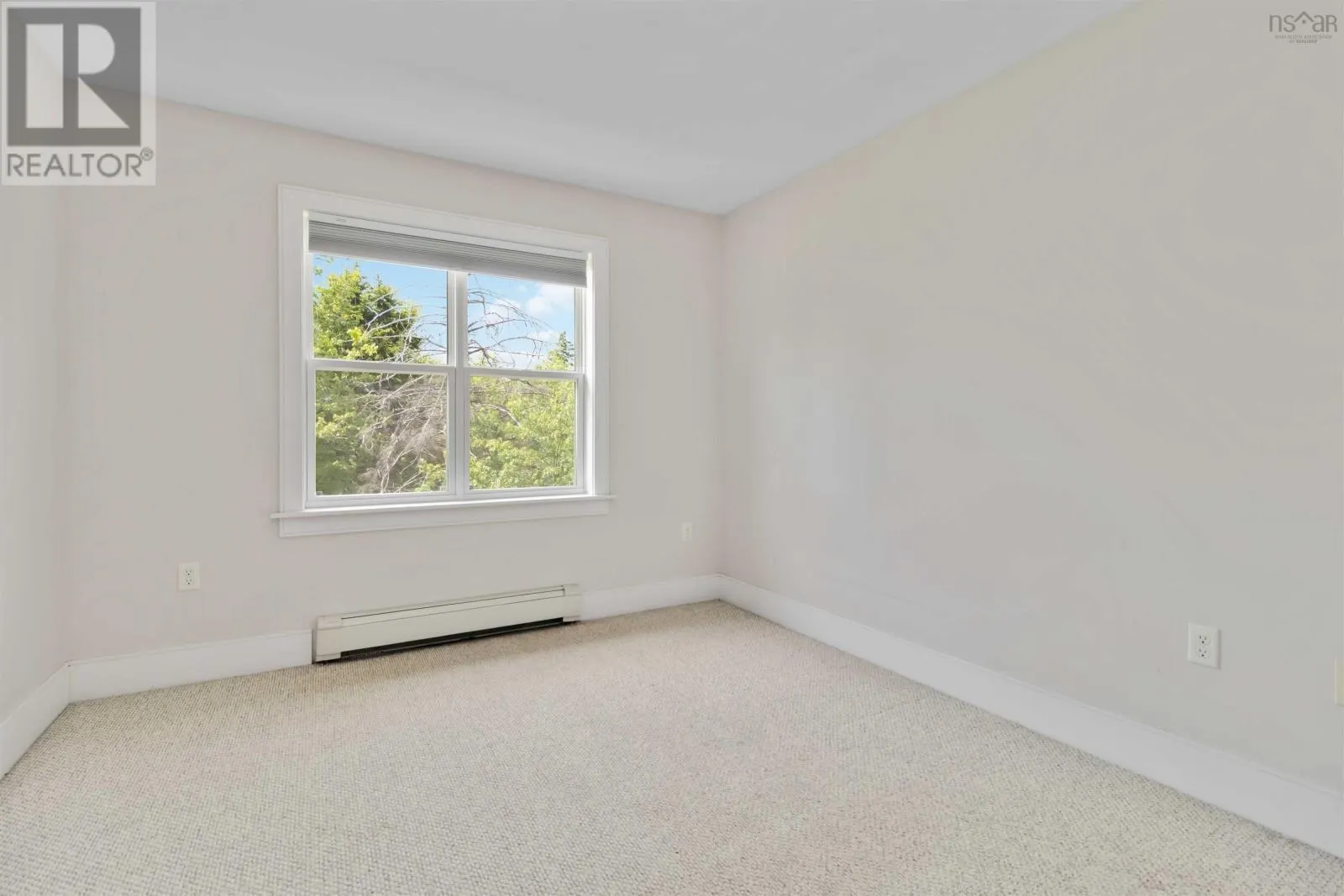 98 Larkview Terrace