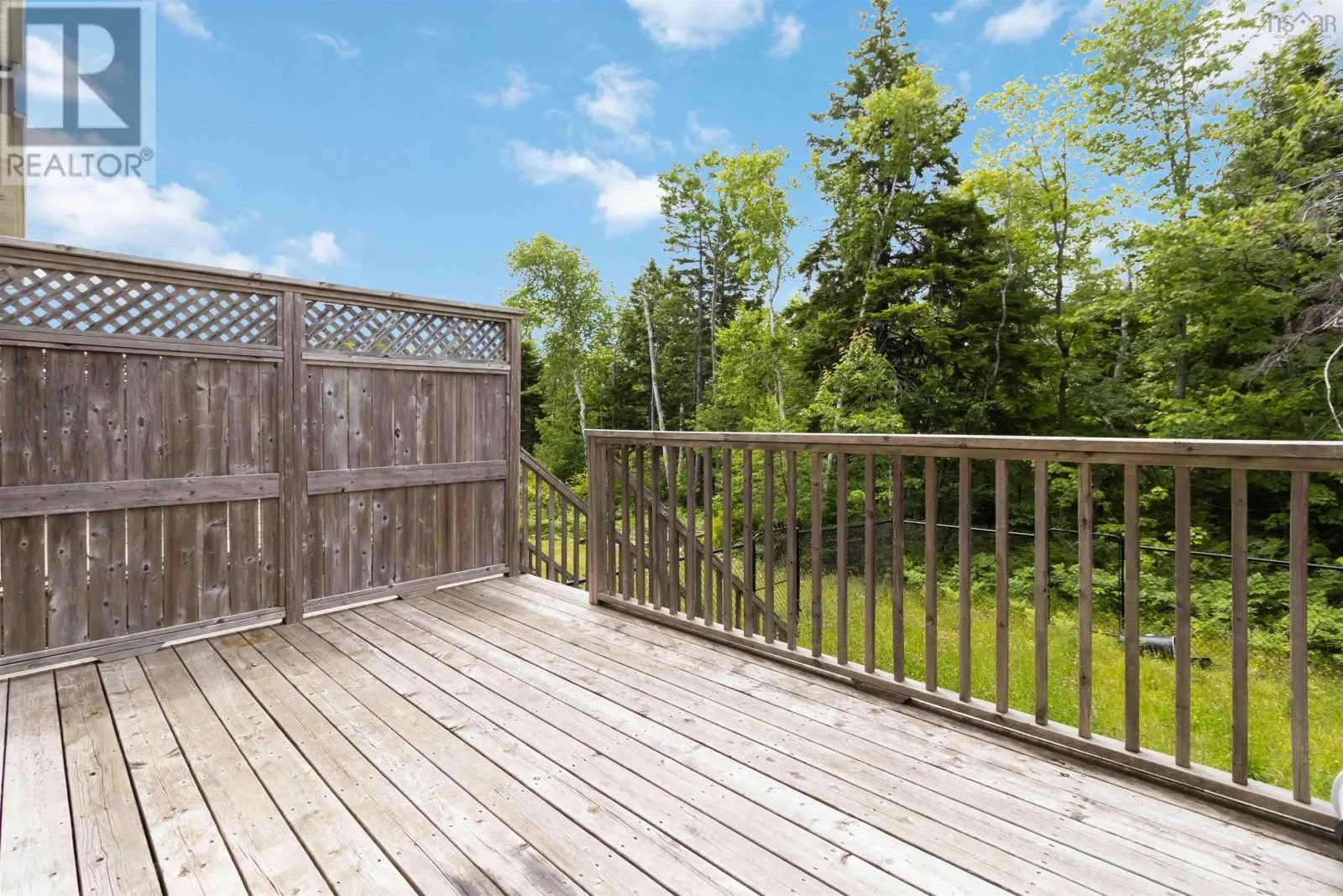 98 Larkview Terrace