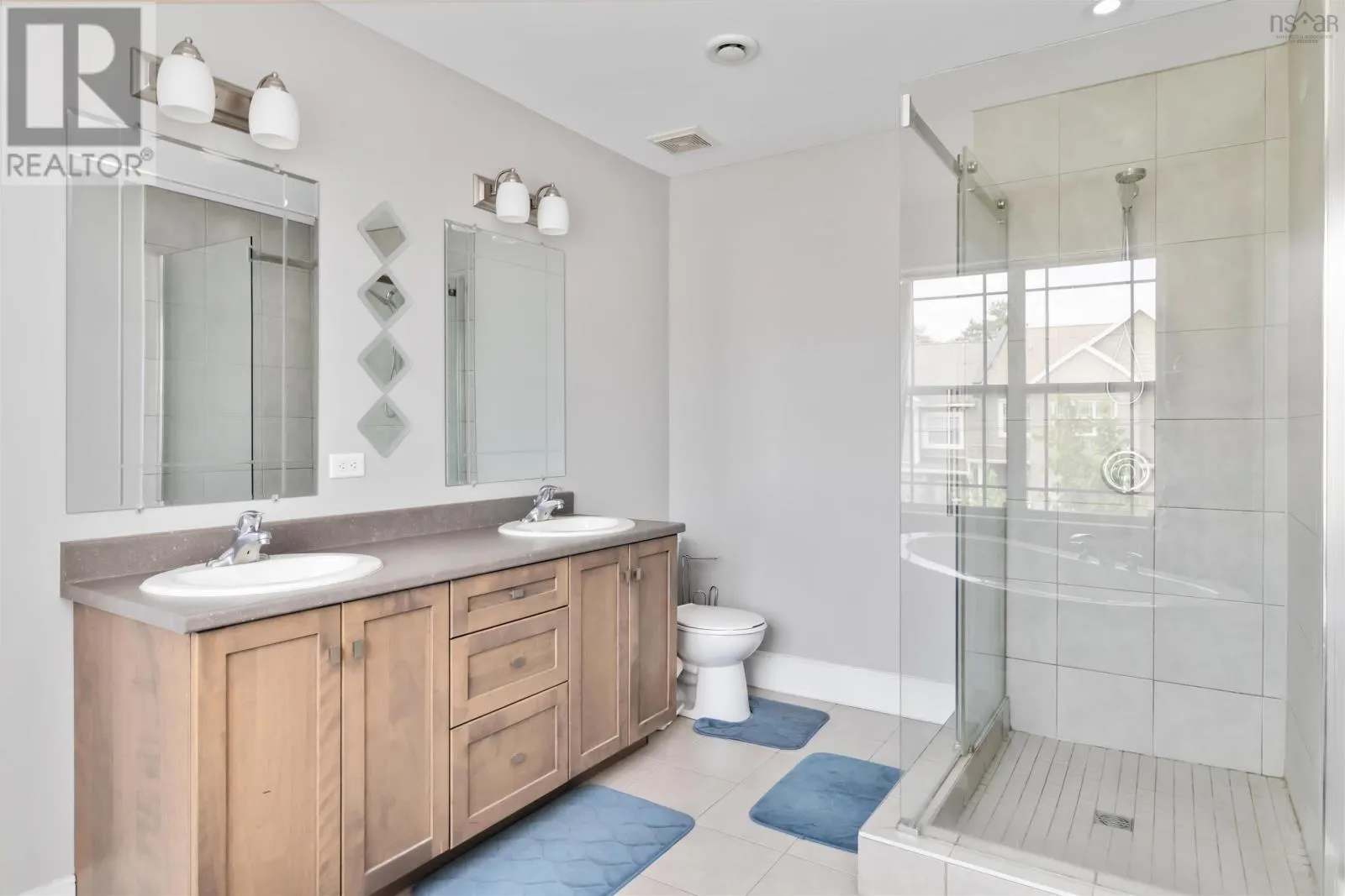 98 Larkview Terrace