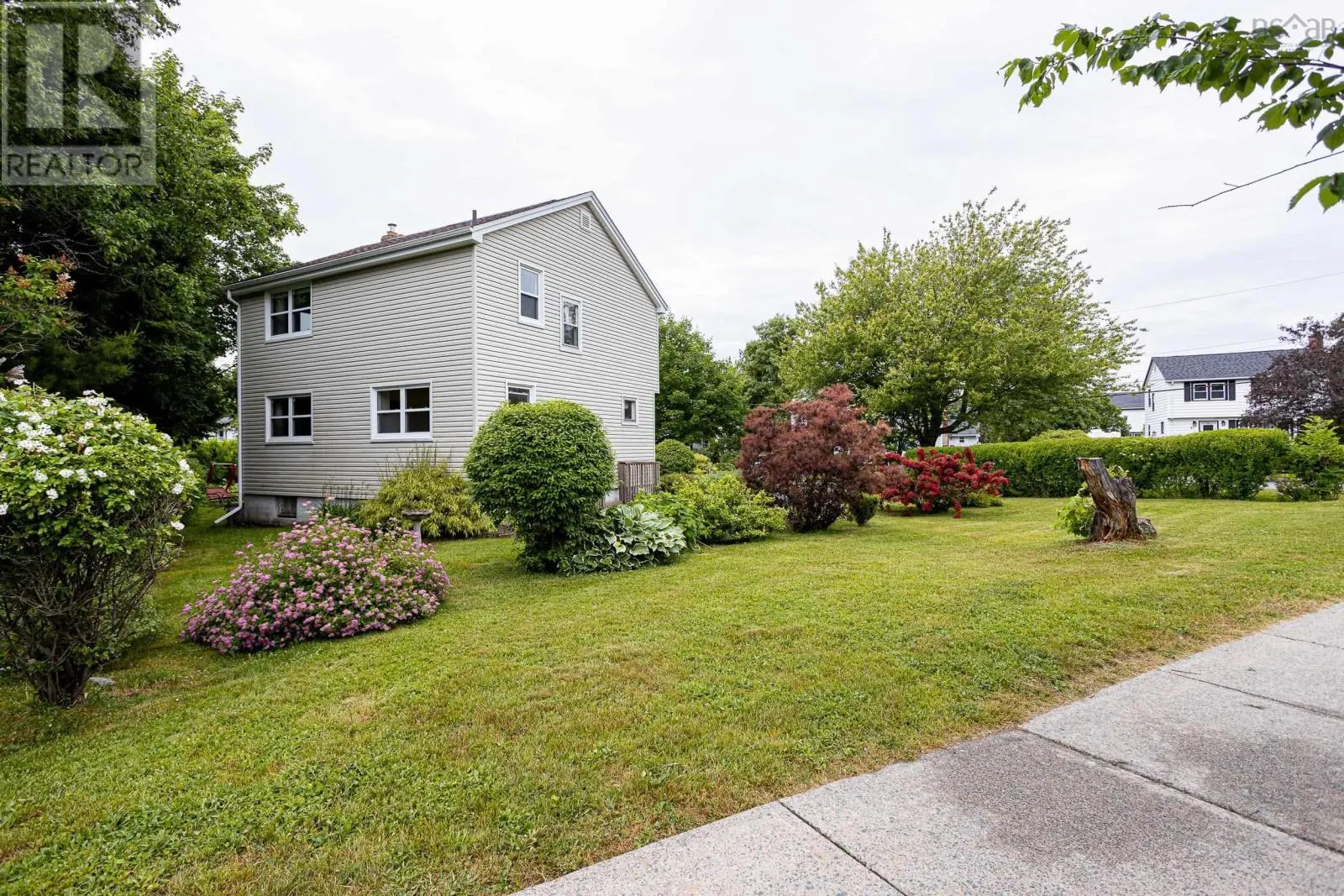 38 Lawson Avenue