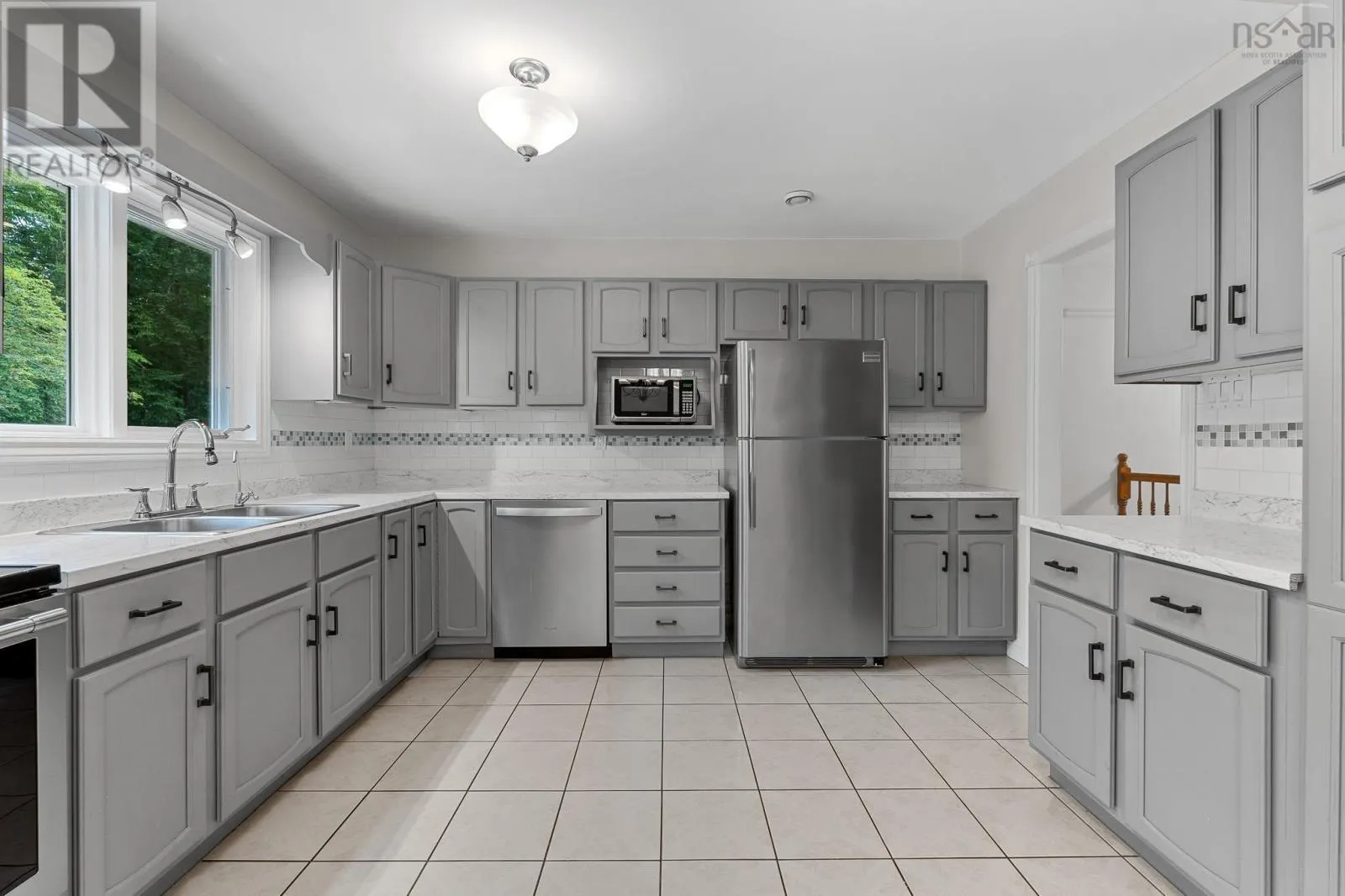 239 Howe Avenue