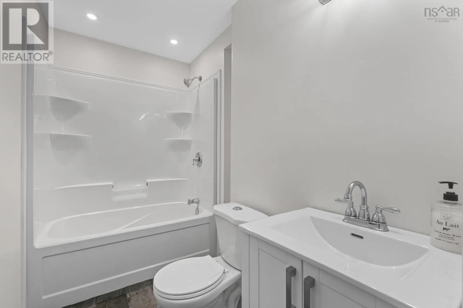 239 Howe Avenue