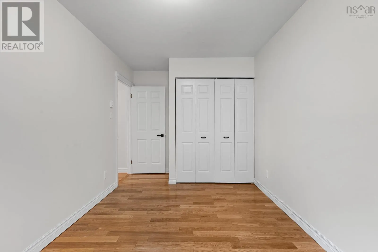 239 Howe Avenue