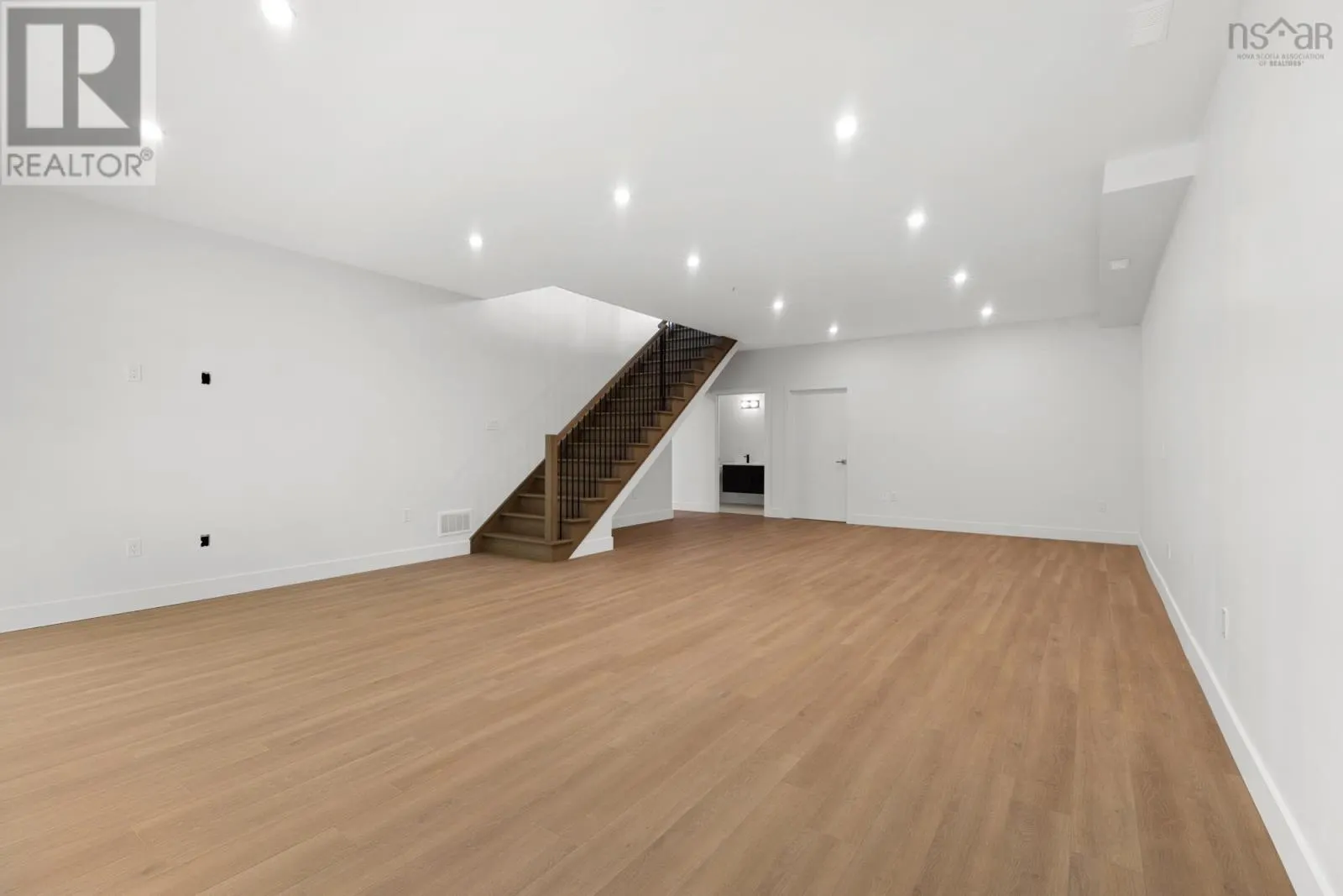 155 Carnoustie Drive