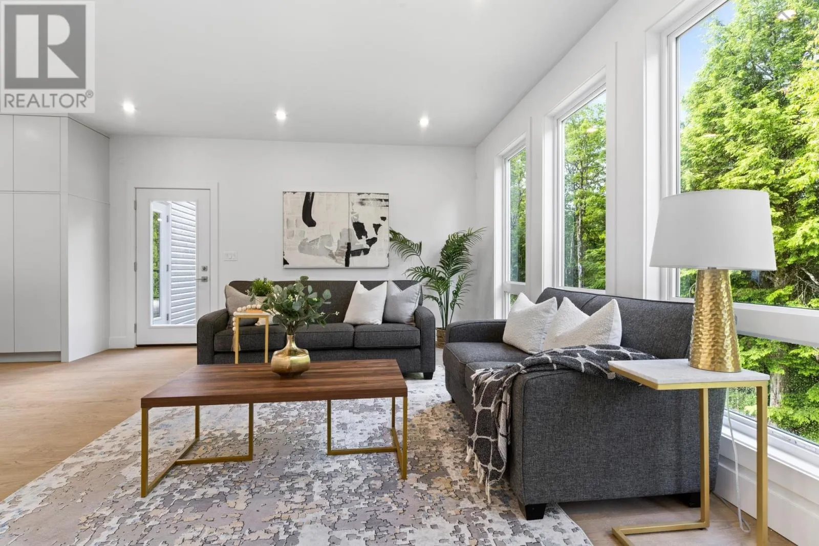 155 Carnoustie Drive