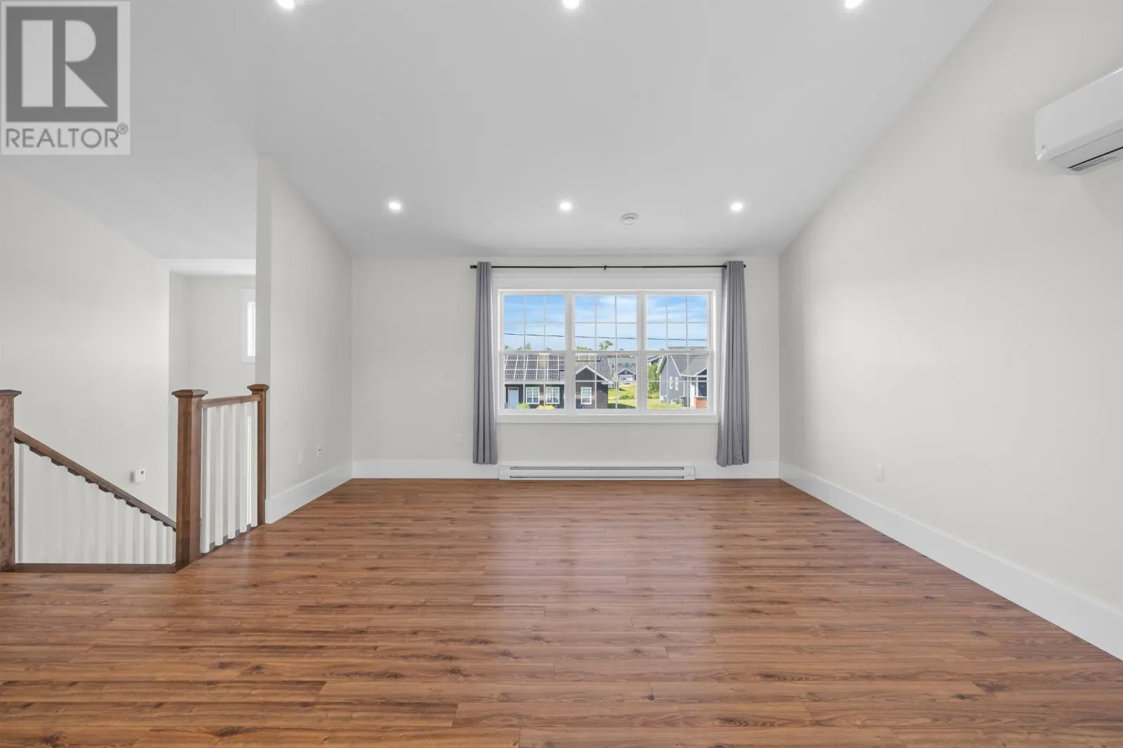 50 Hillside Meadows Drive