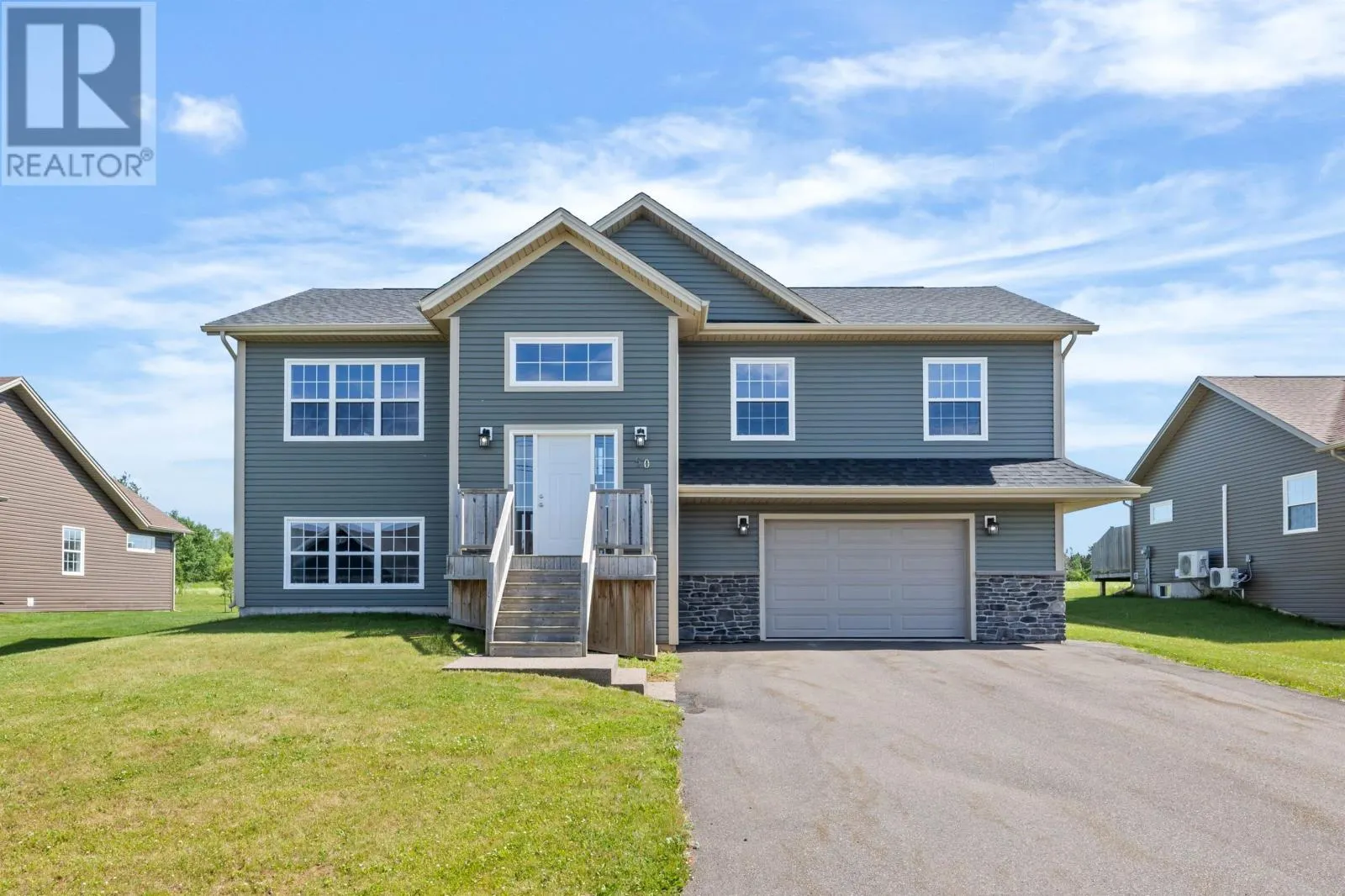 50 Hillside Meadows Drive