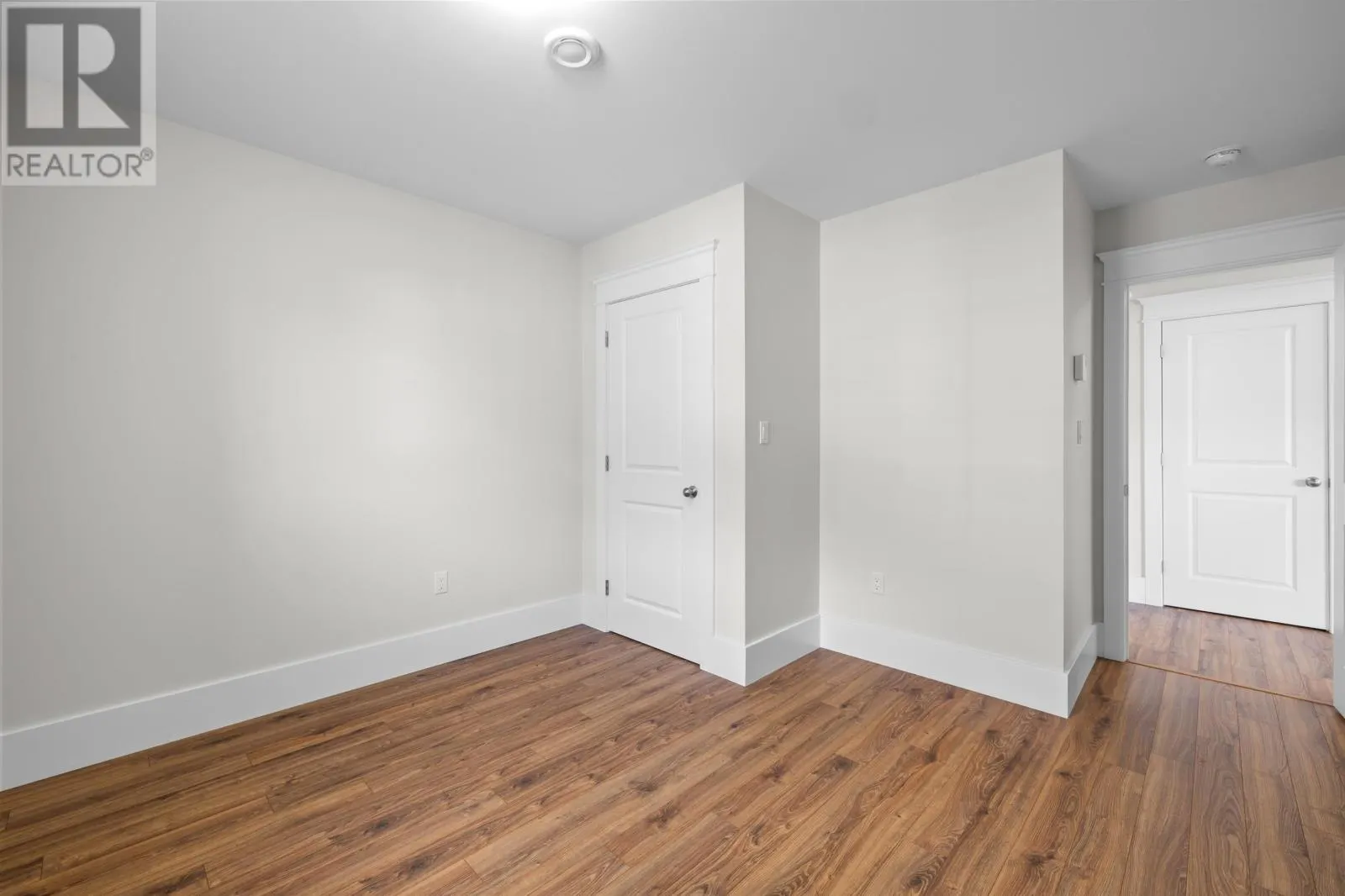 50 Hillside Meadows Drive