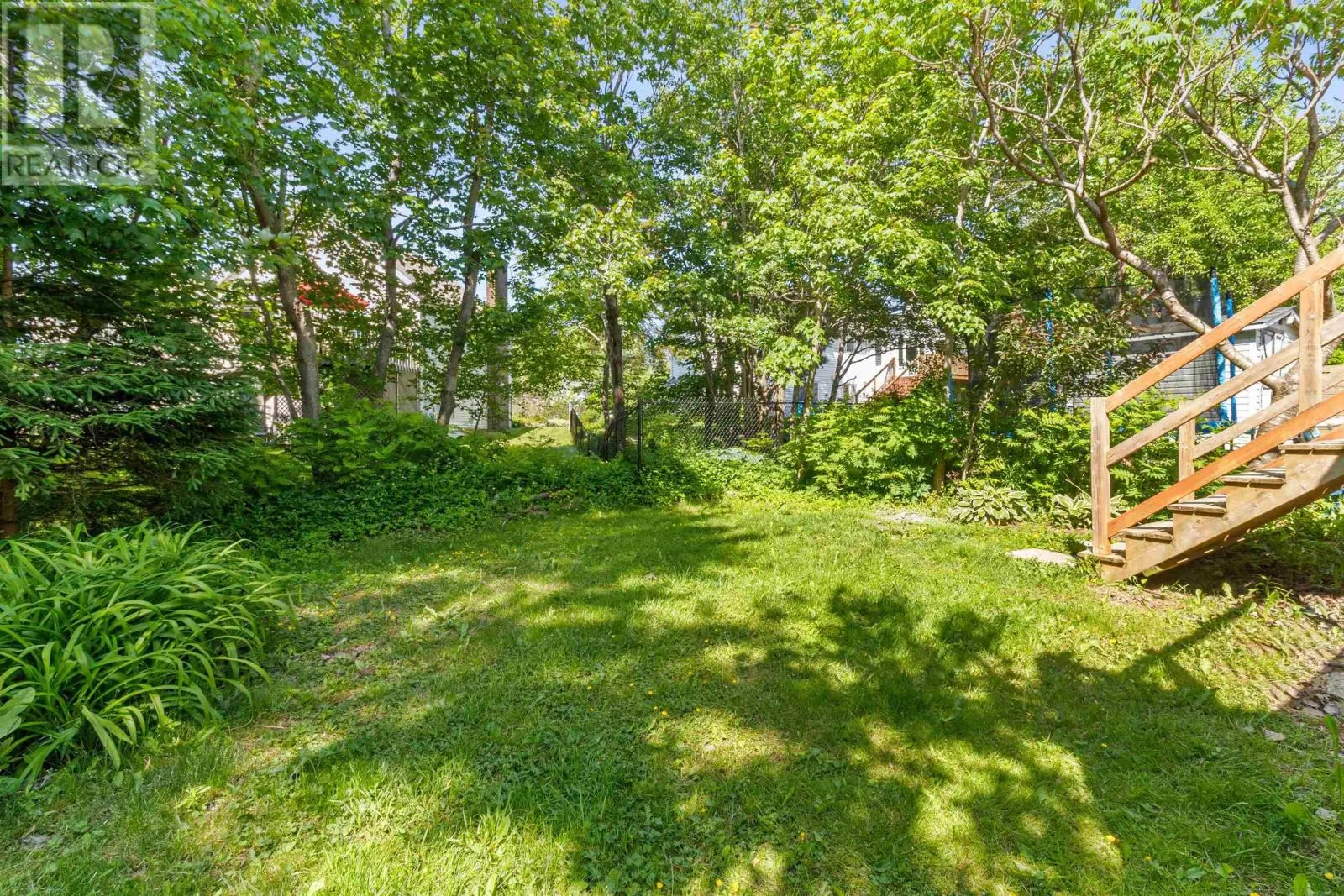 104 Roy Crescent