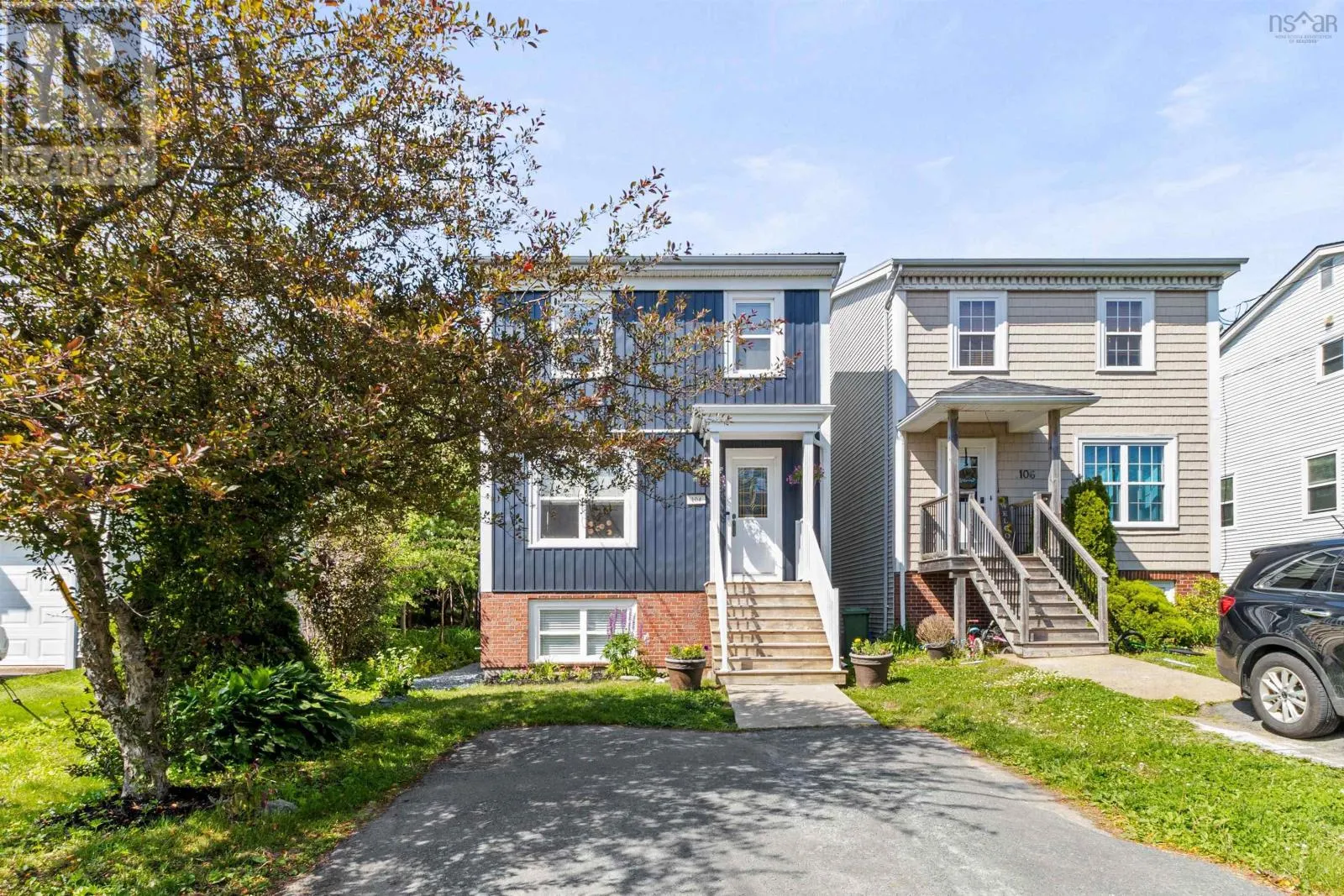 104 Roy Crescent