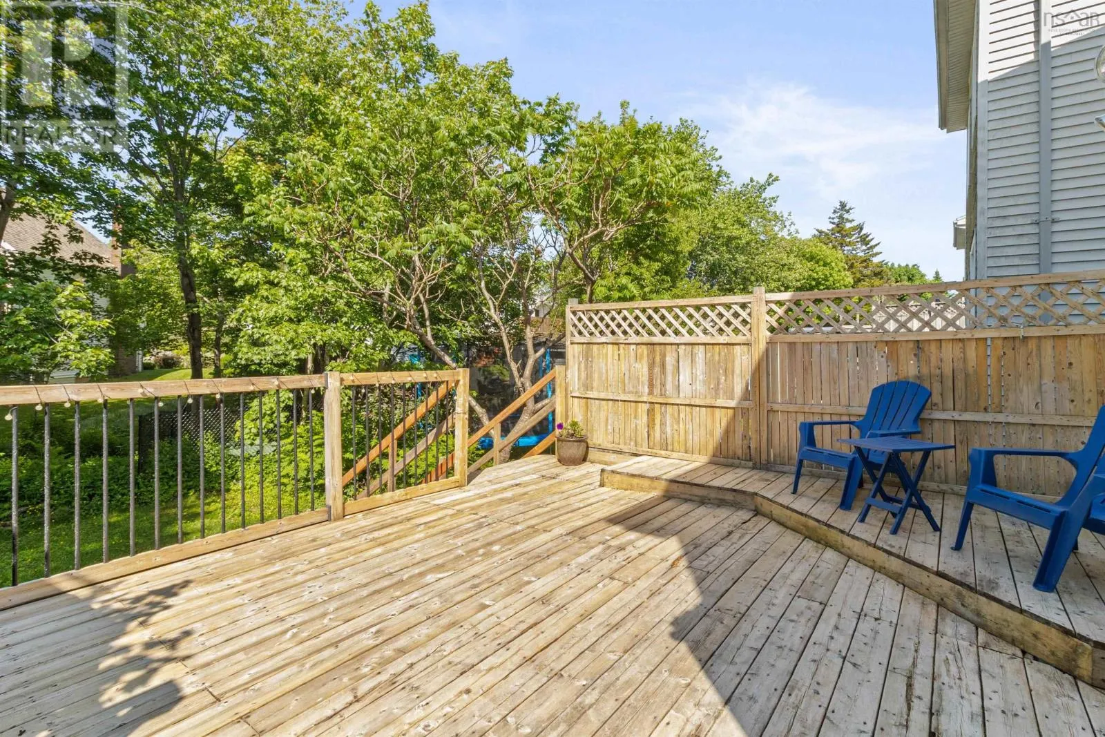 104 Roy Crescent