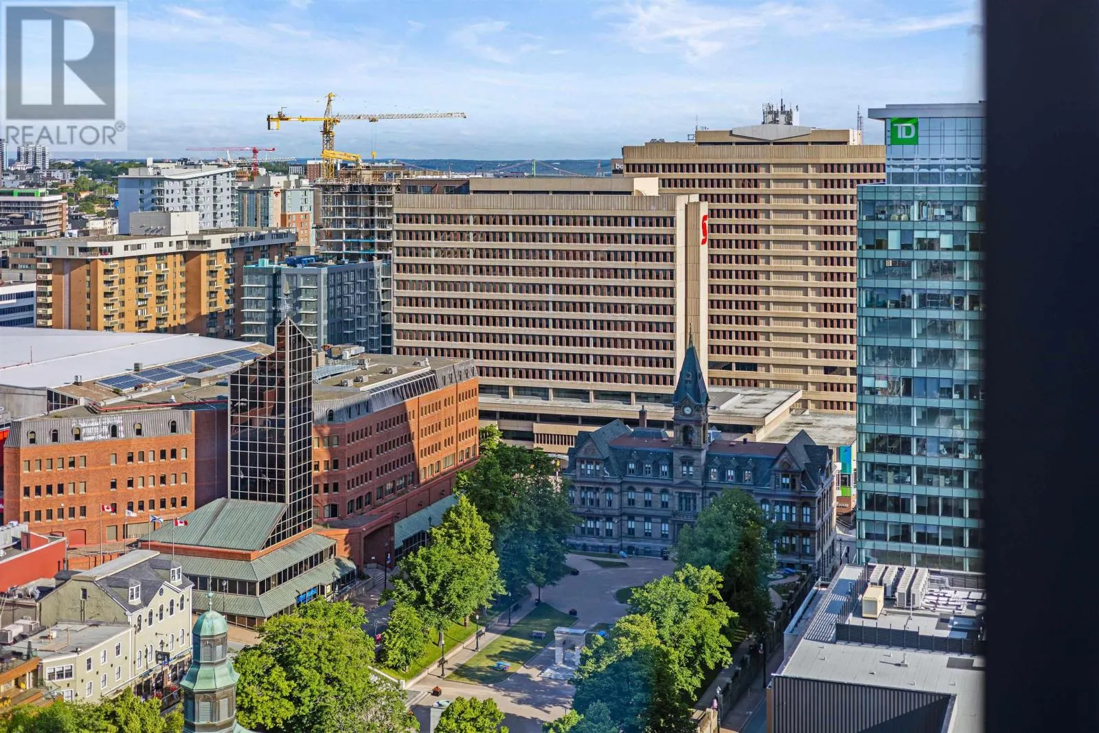 2302 1650 Granville Street