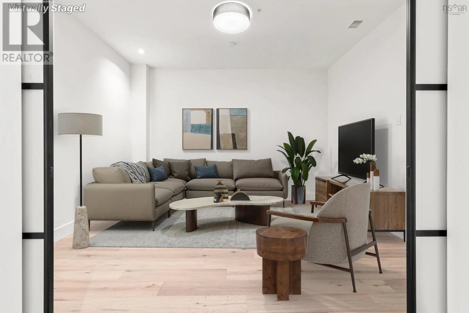 2303 1650 Granville Street