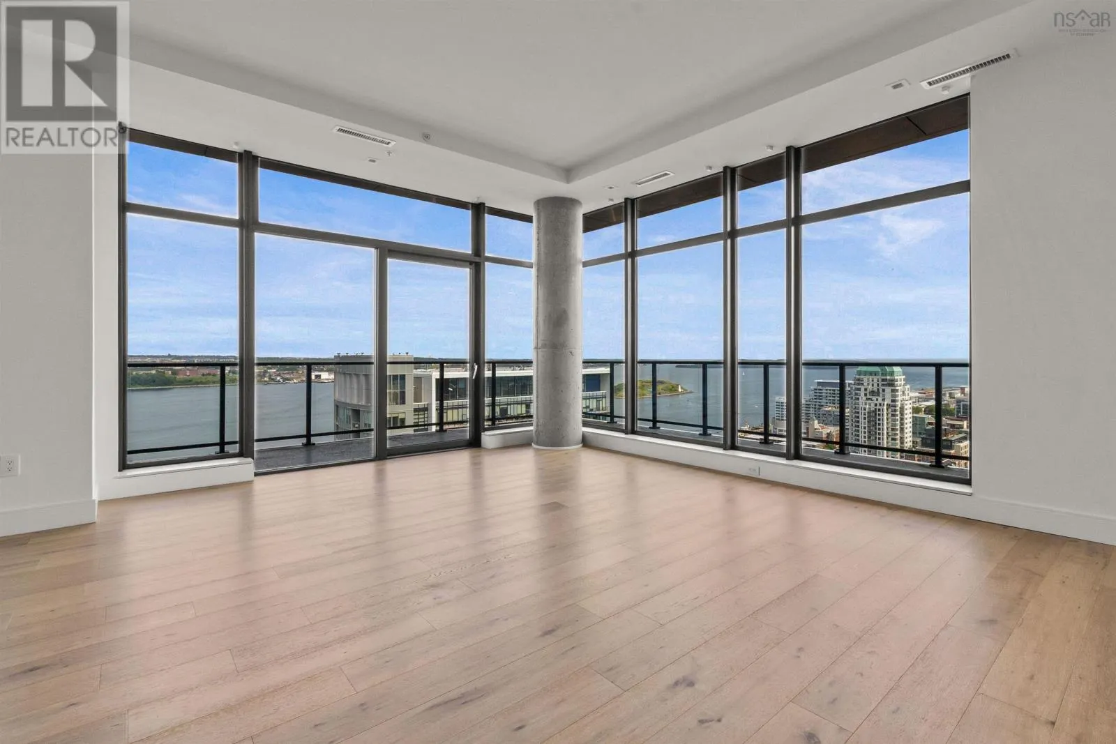 2303 1650 Granville Street