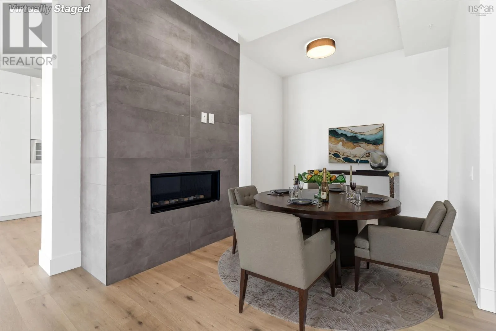 2301 1650 Granville Street