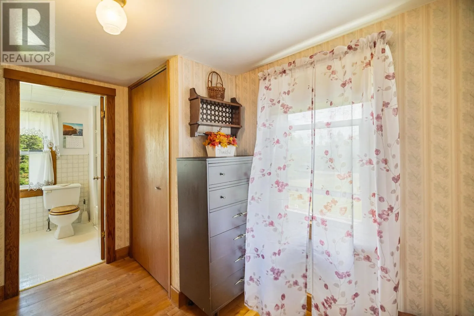 2464 Peters Road|Rte 324