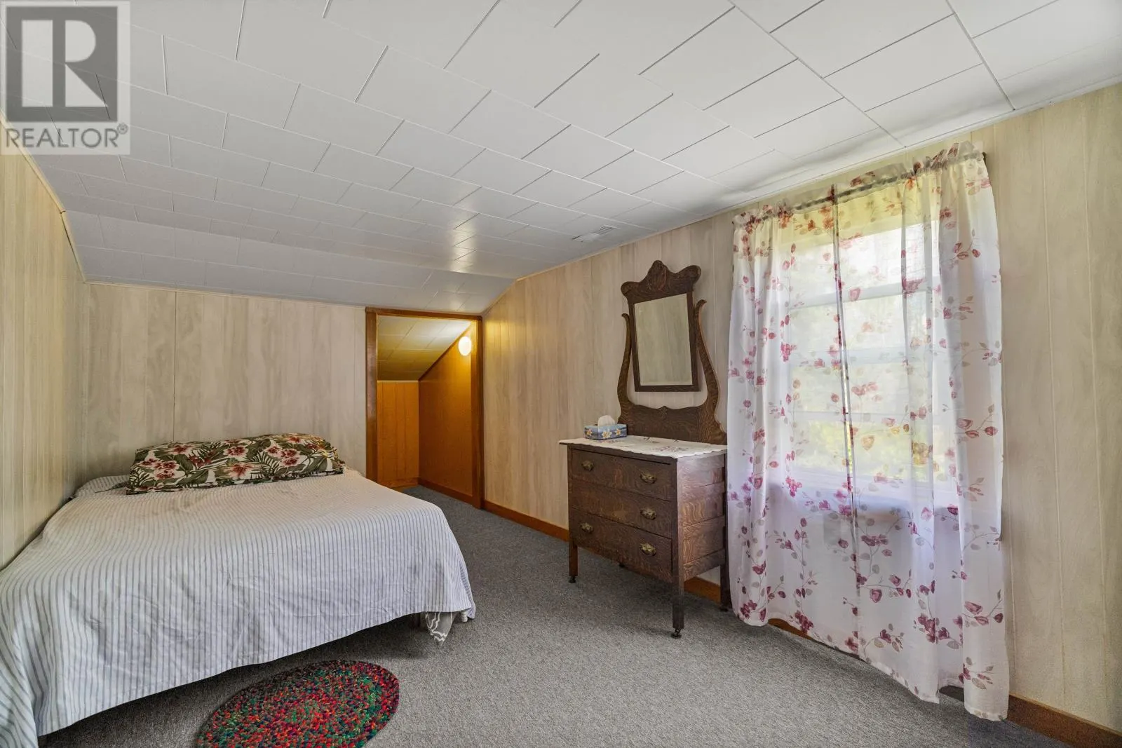2464 Peters Road|Rte 324