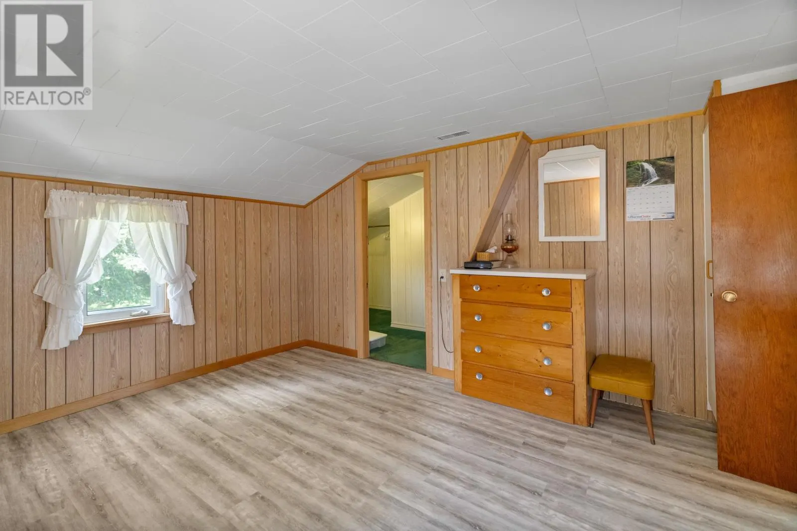 2464 Peters Road|Rte 324