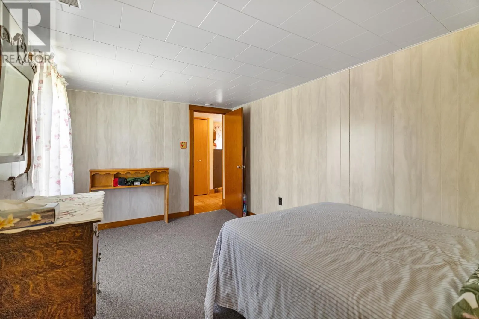 2464 Peters Road|Rte 324