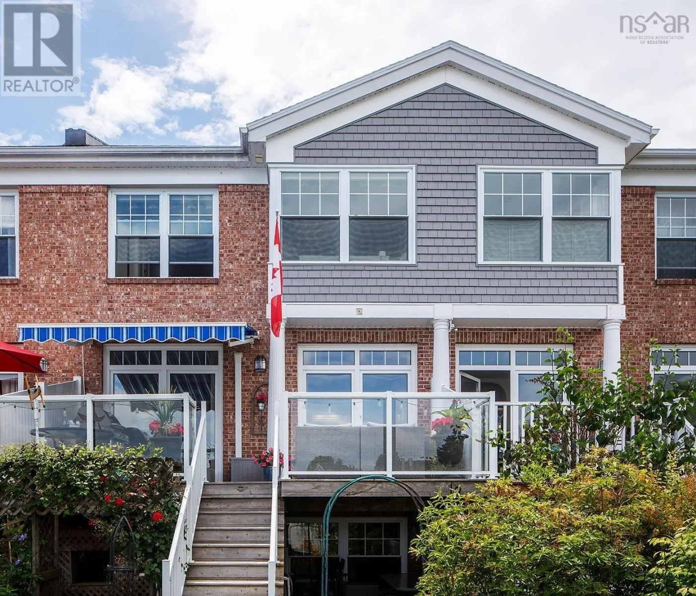 4 Arthur Lismer Court