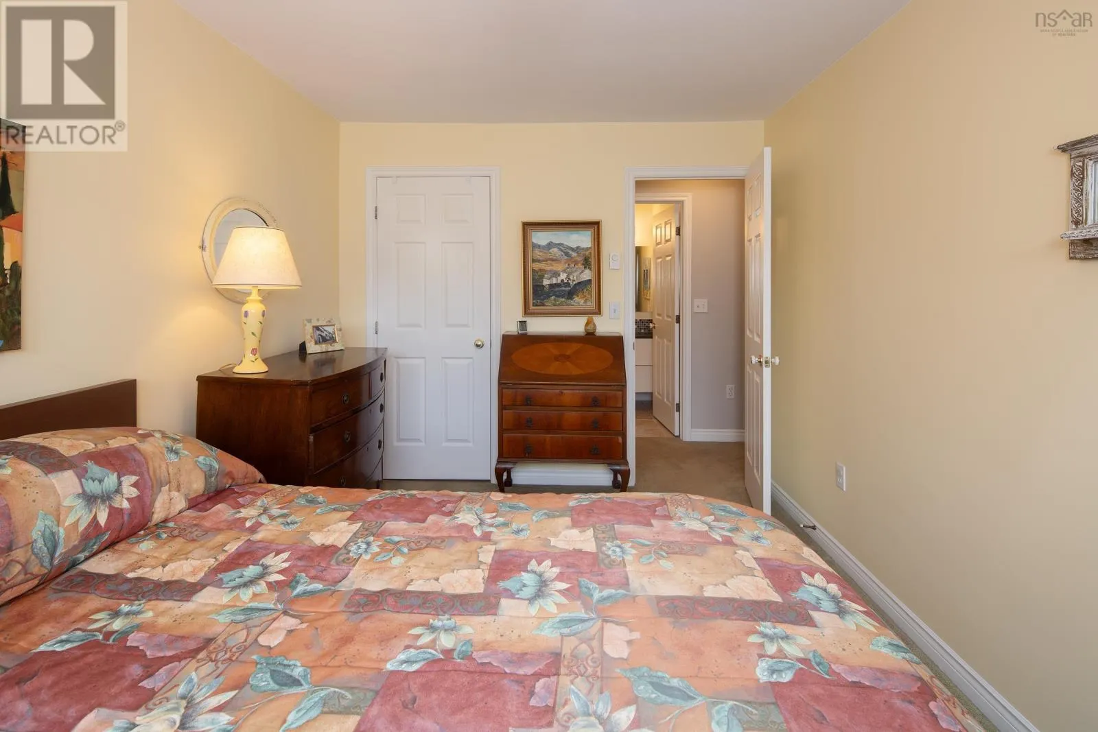 4 Arthur Lismer Court