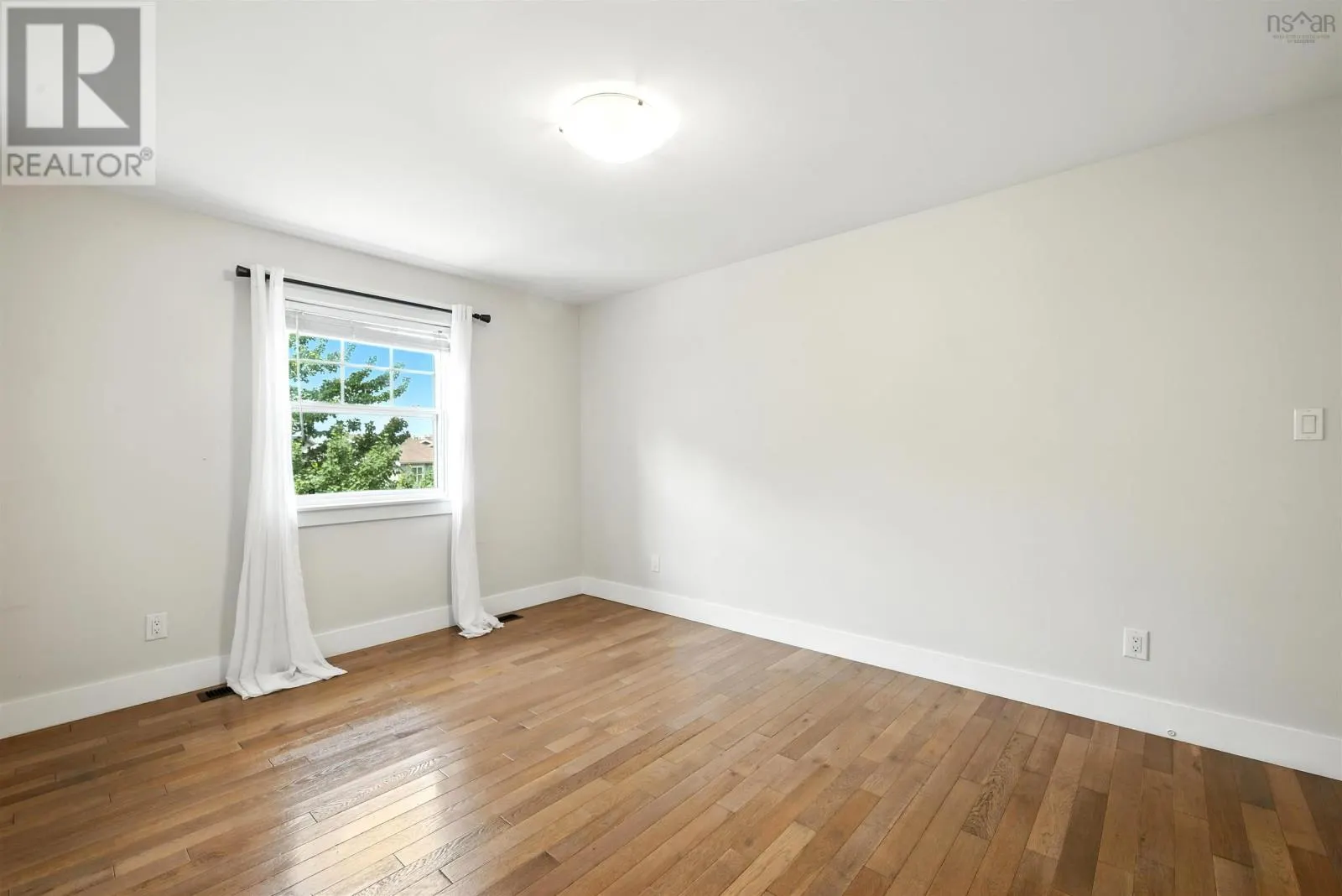 155 HollyHock Way