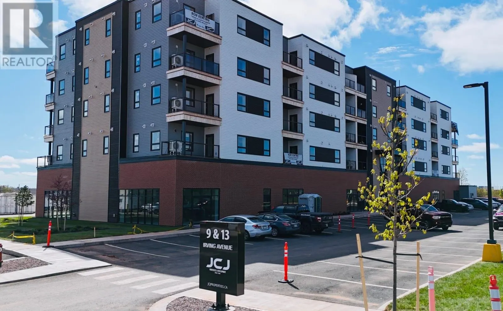 9 Irving Avenue