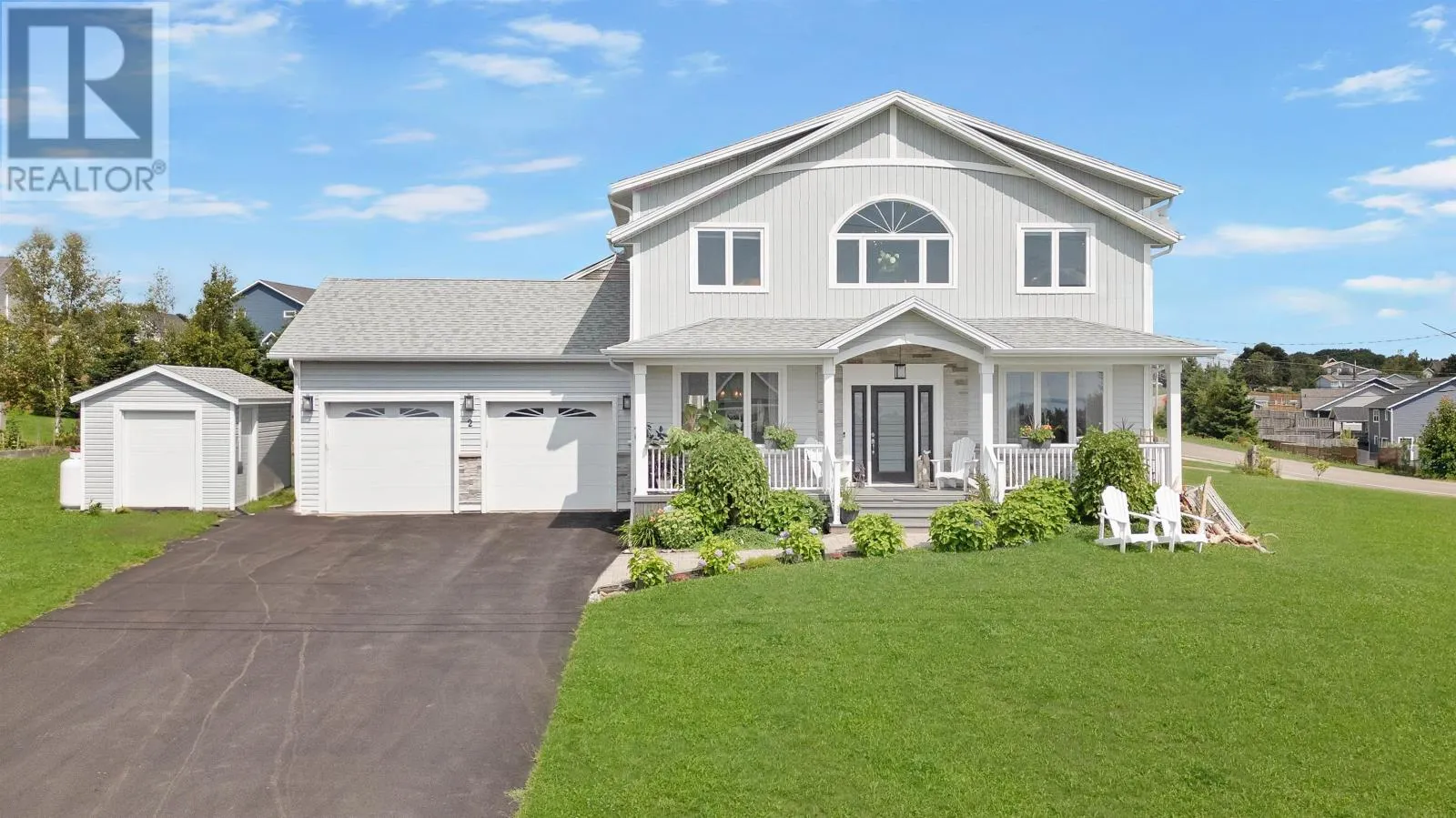 2 Stonington Boulevard