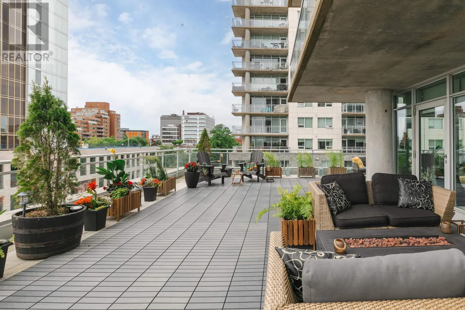 406 31 Kings Wharf Place