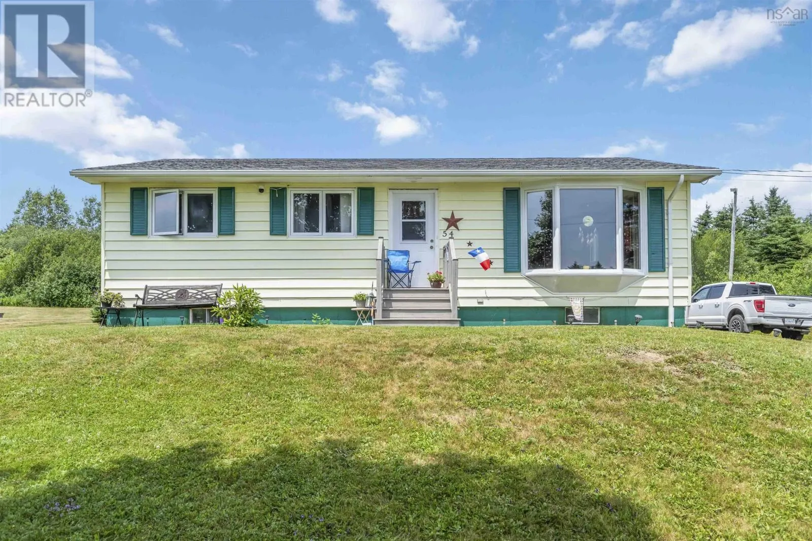 54 Garnet Oliver Drive