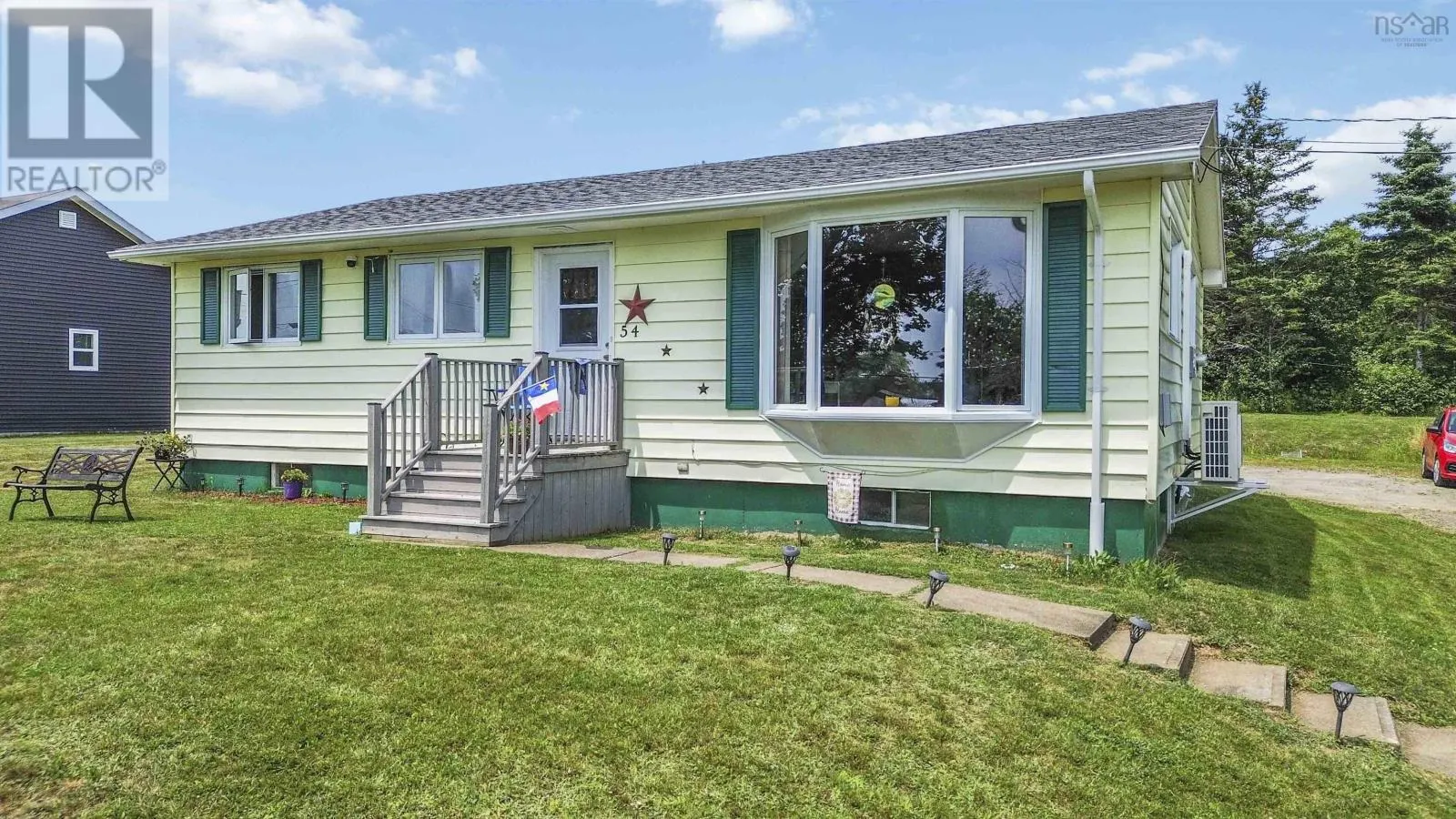 54 Garnet Oliver Drive