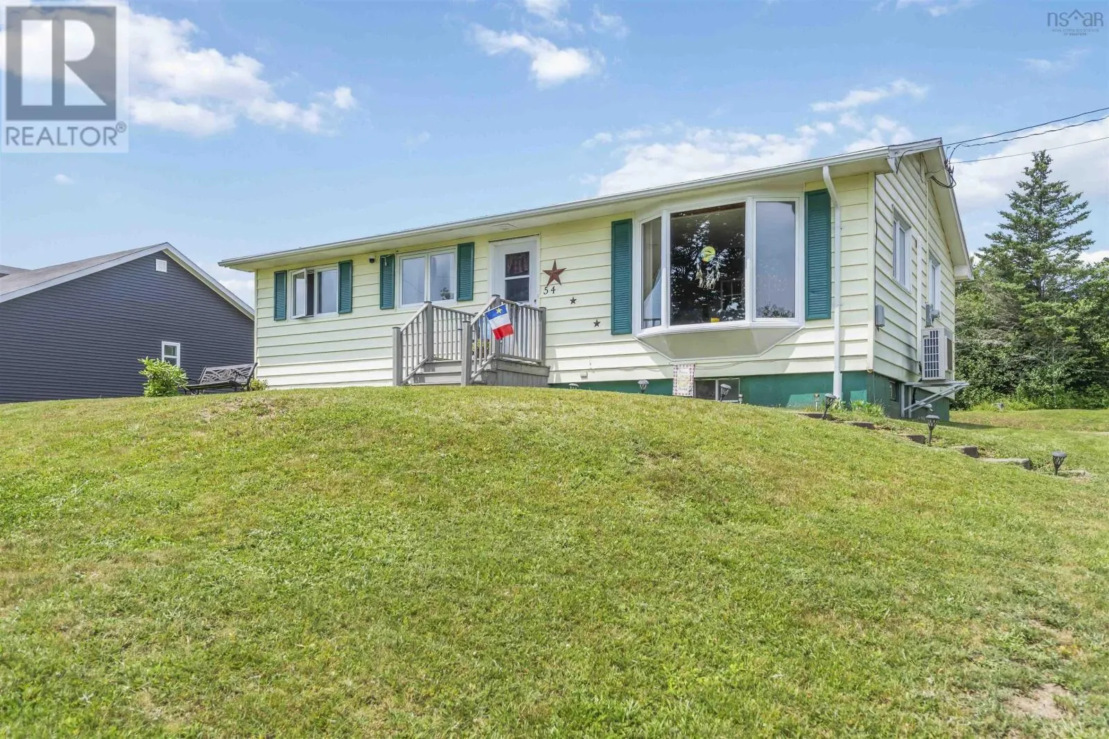 54 Garnet Oliver Drive