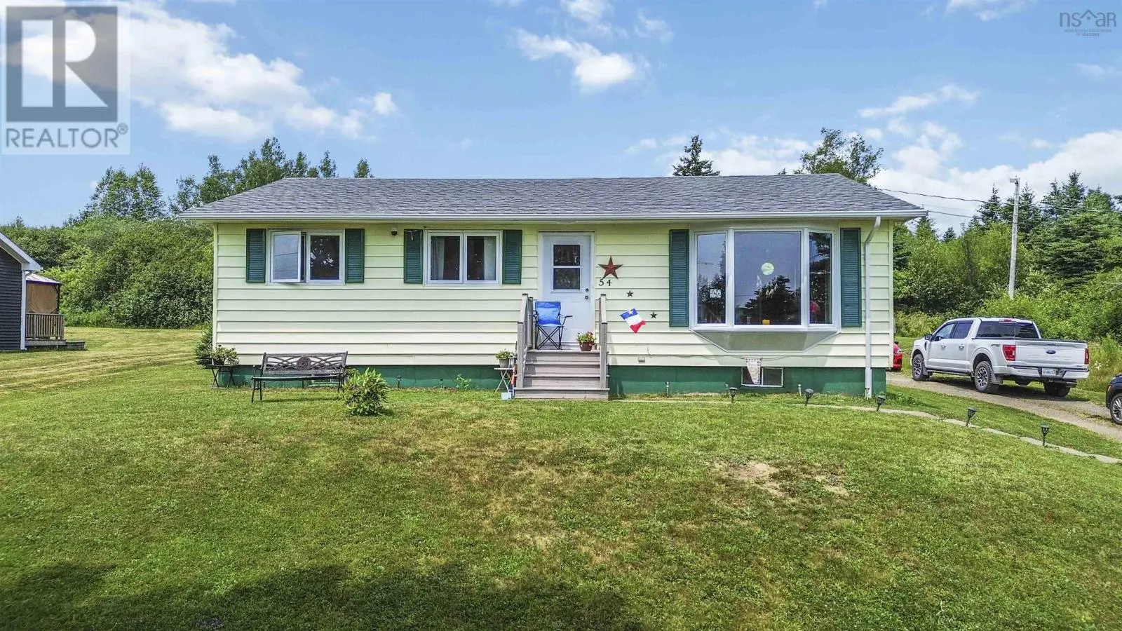 54 Garnet Oliver Drive