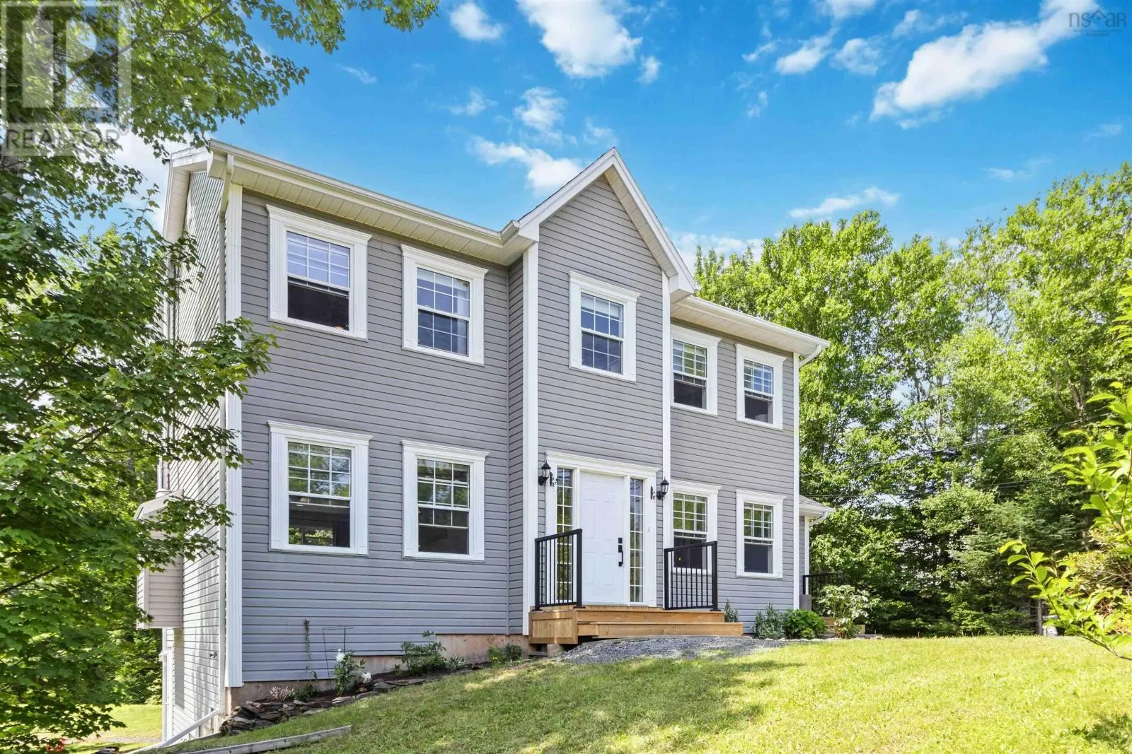 18 Gleneagles Drive