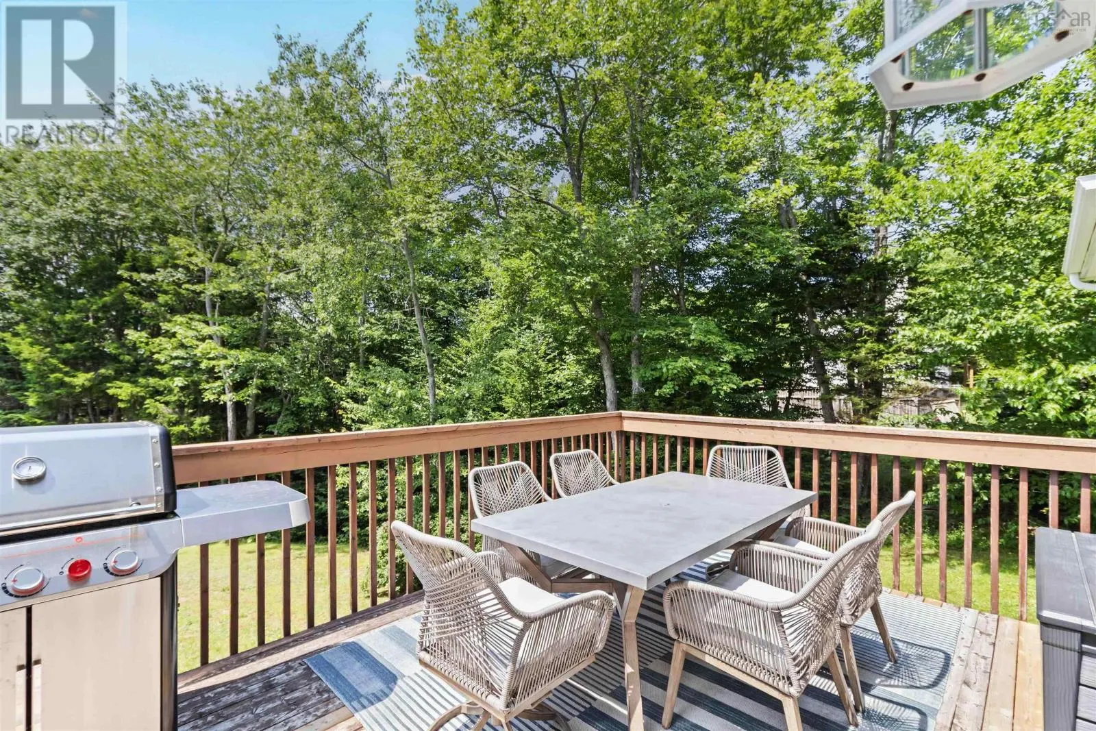 18 Gleneagles Drive