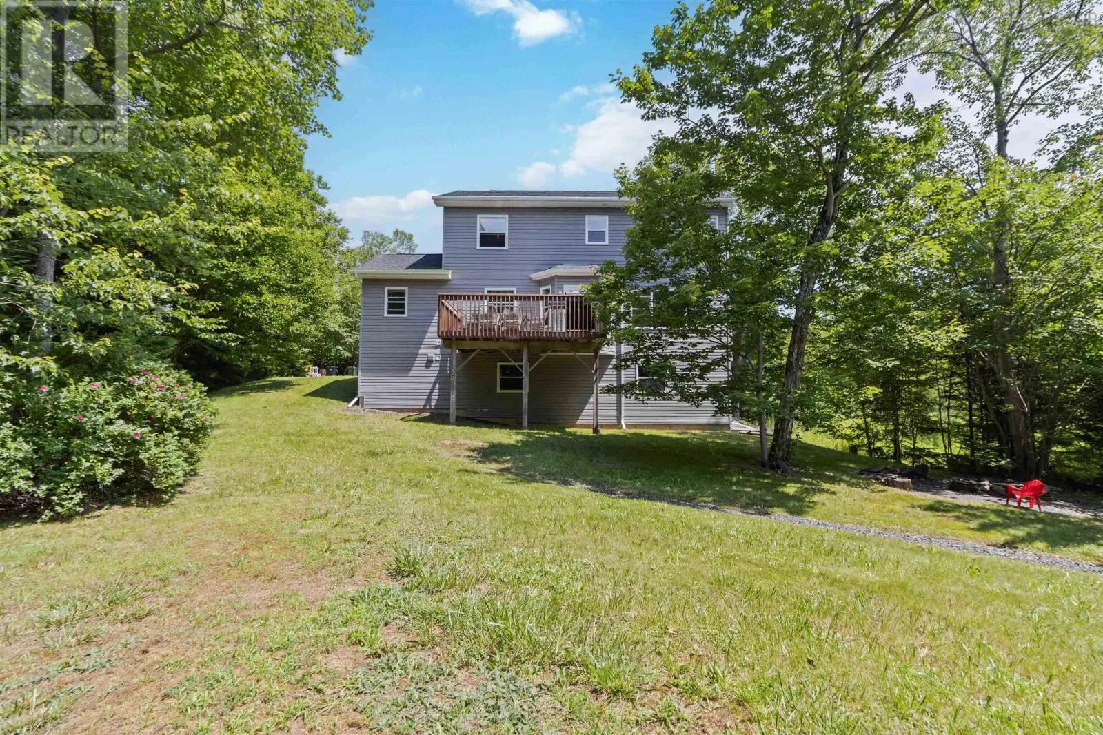 18 Gleneagles Drive