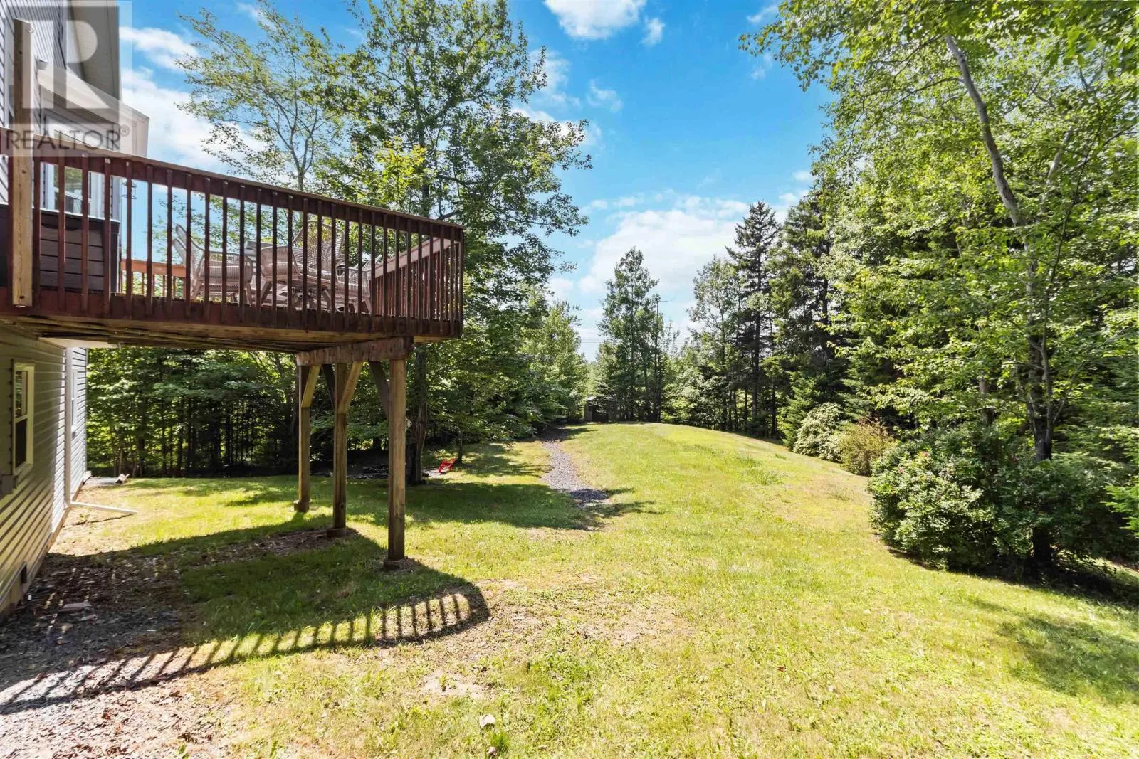 18 Gleneagles Drive