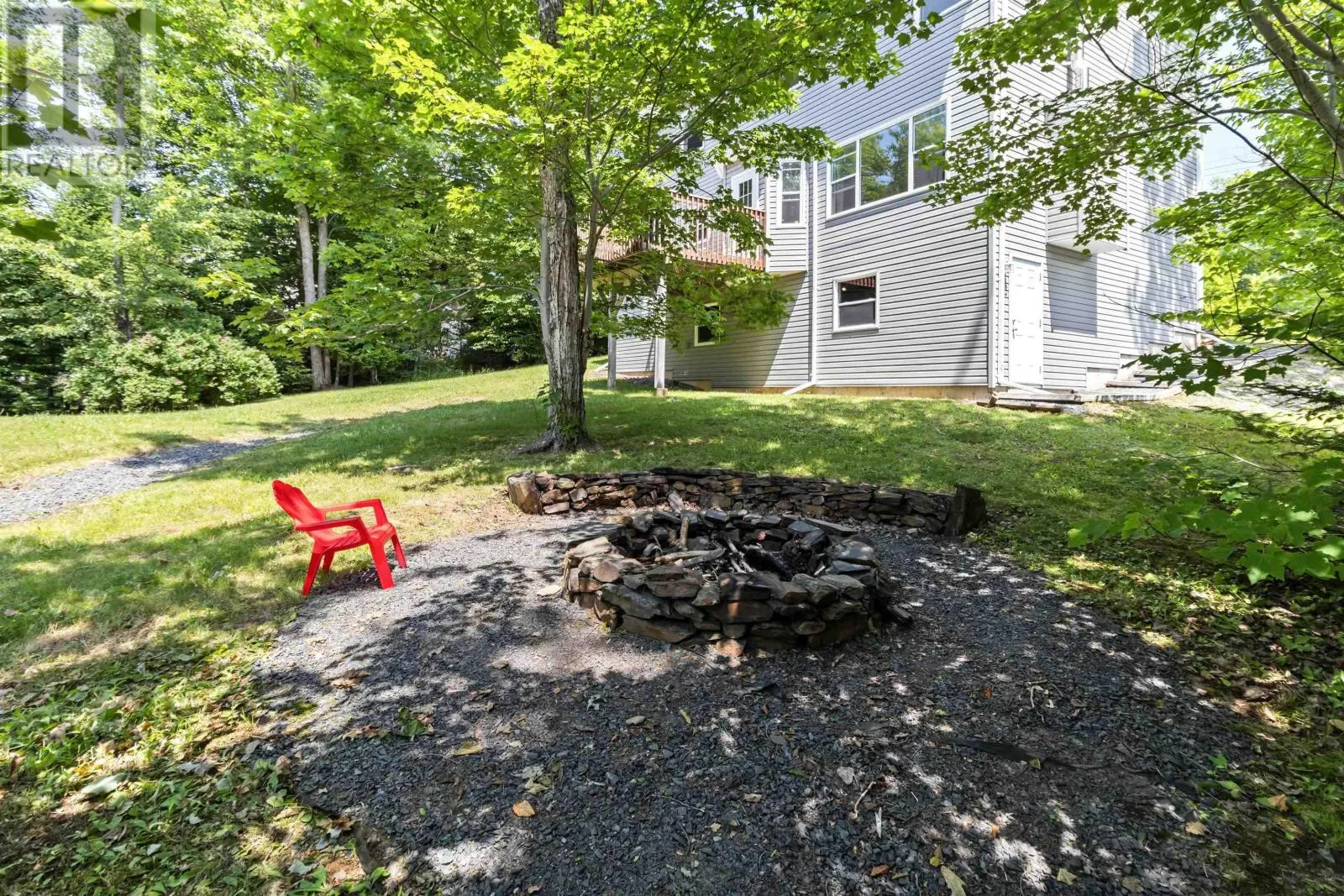 18 Gleneagles Drive