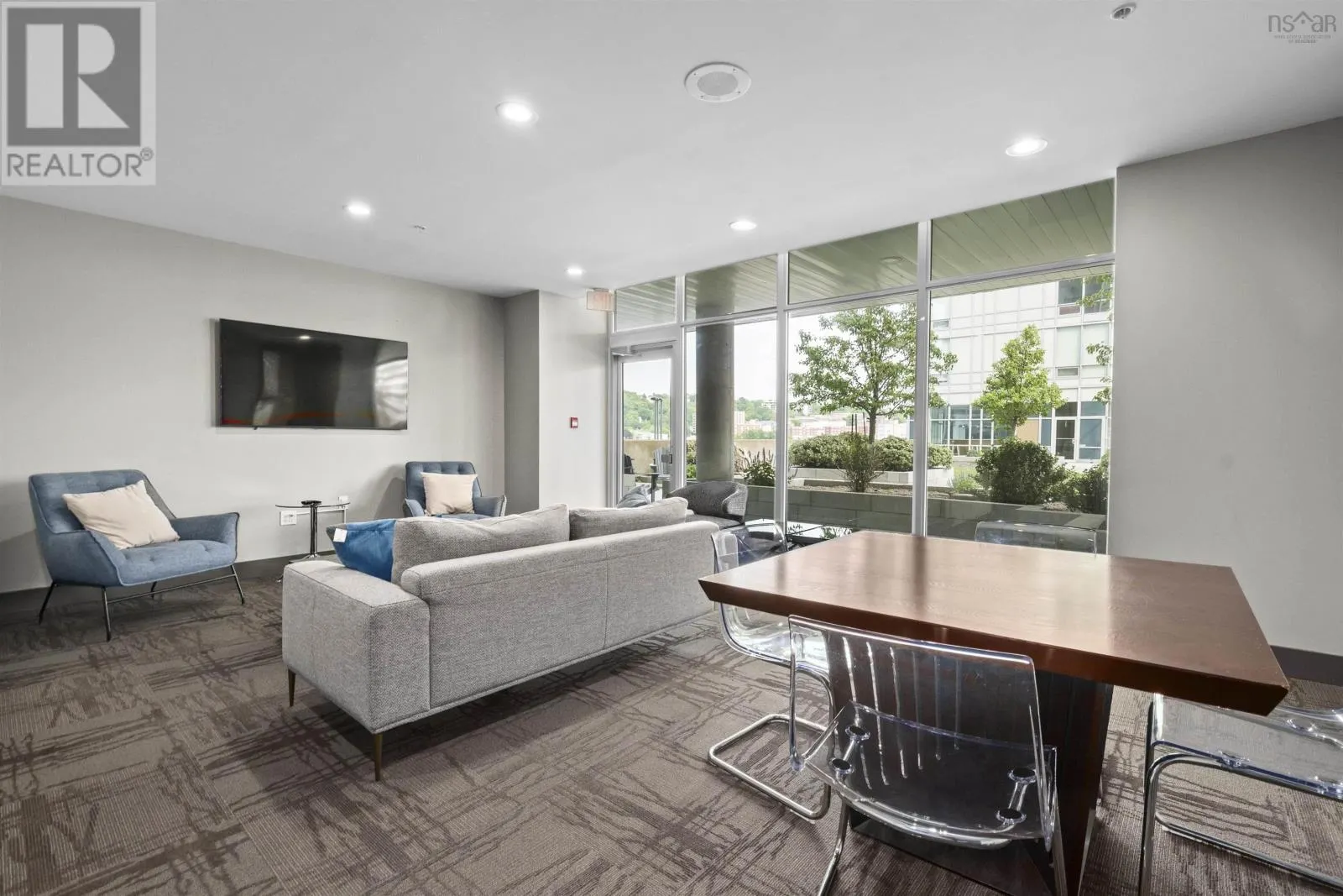 1203 31 Kings Wharf Place