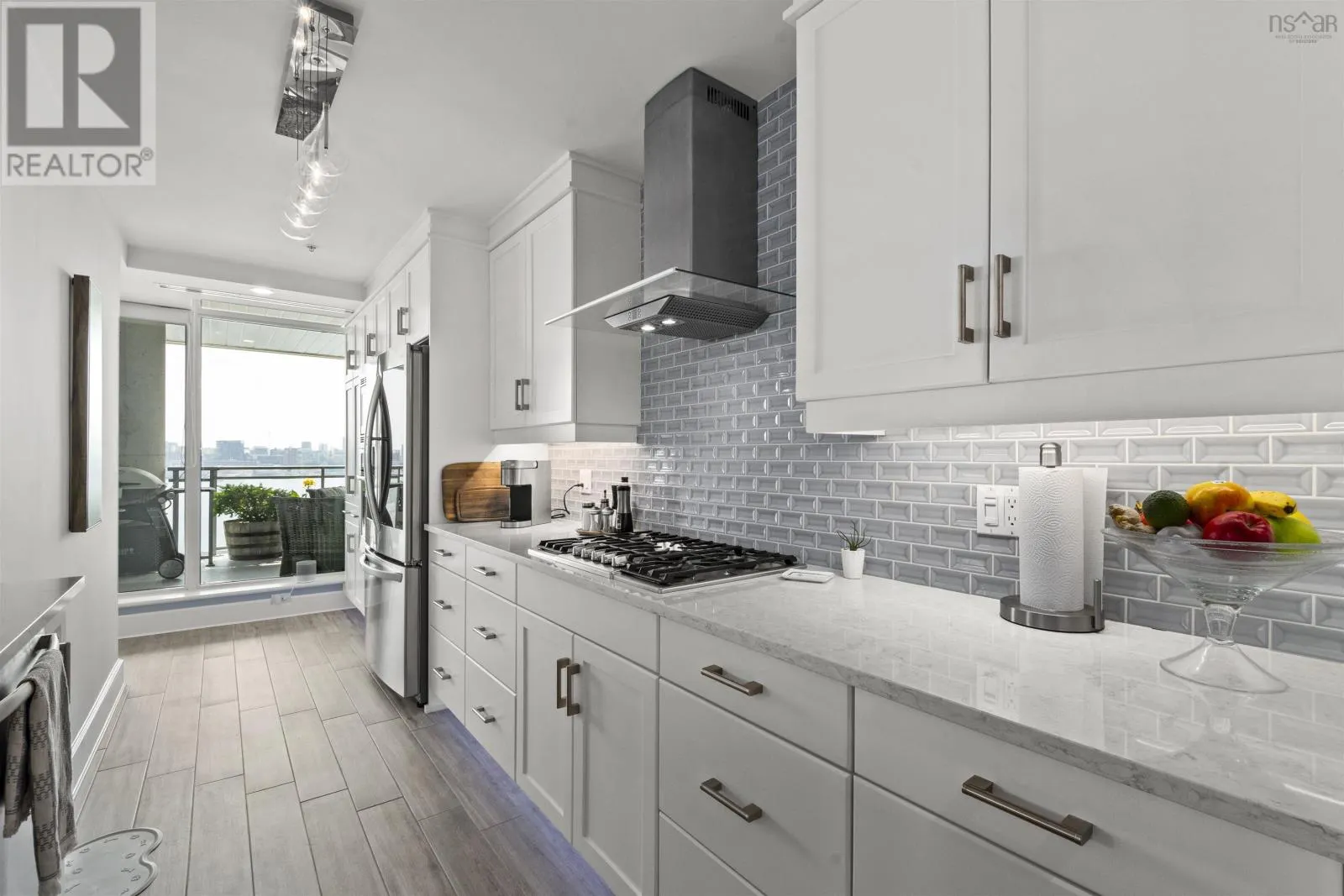 1203 31 Kings Wharf Place