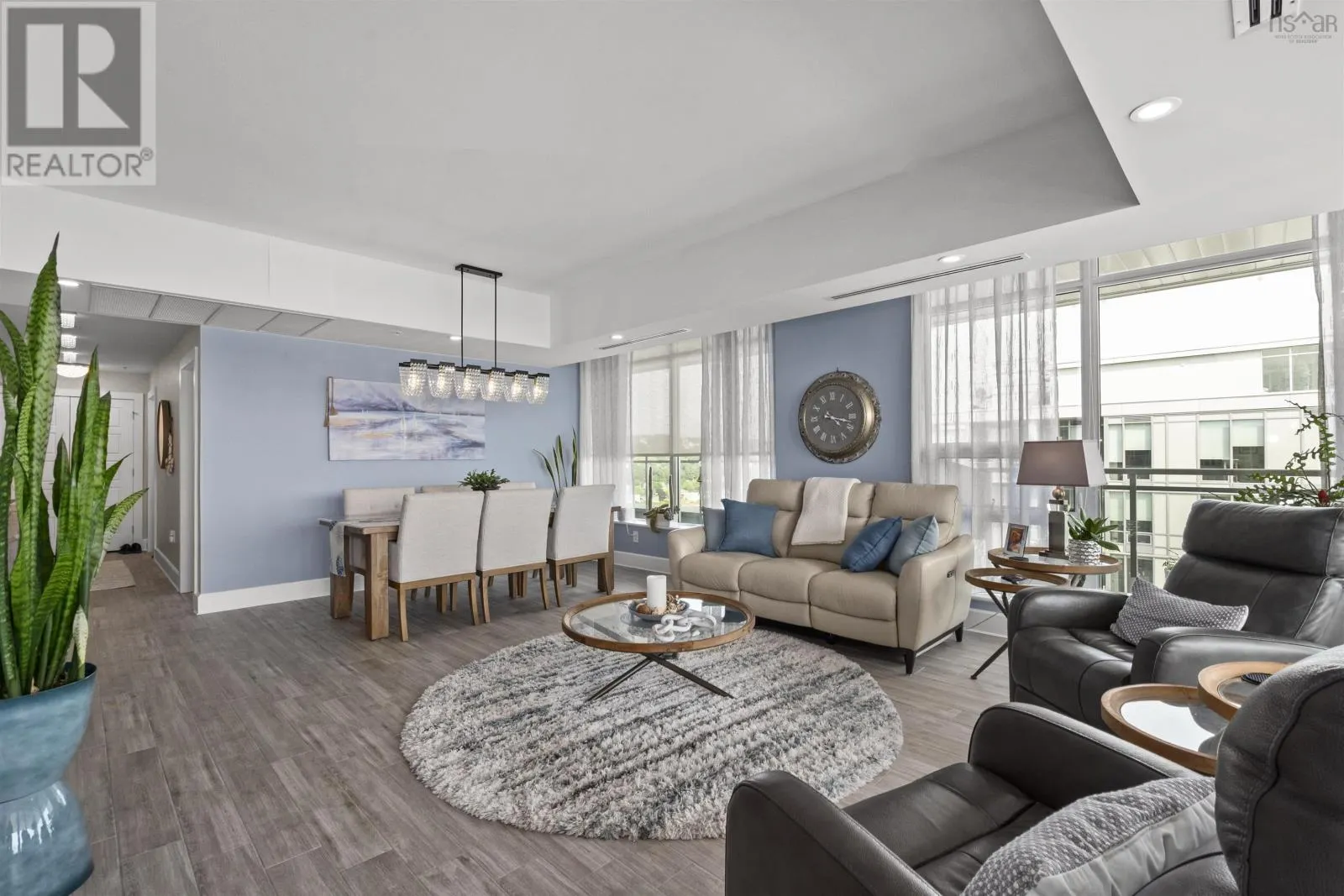 1203 31 Kings Wharf Place