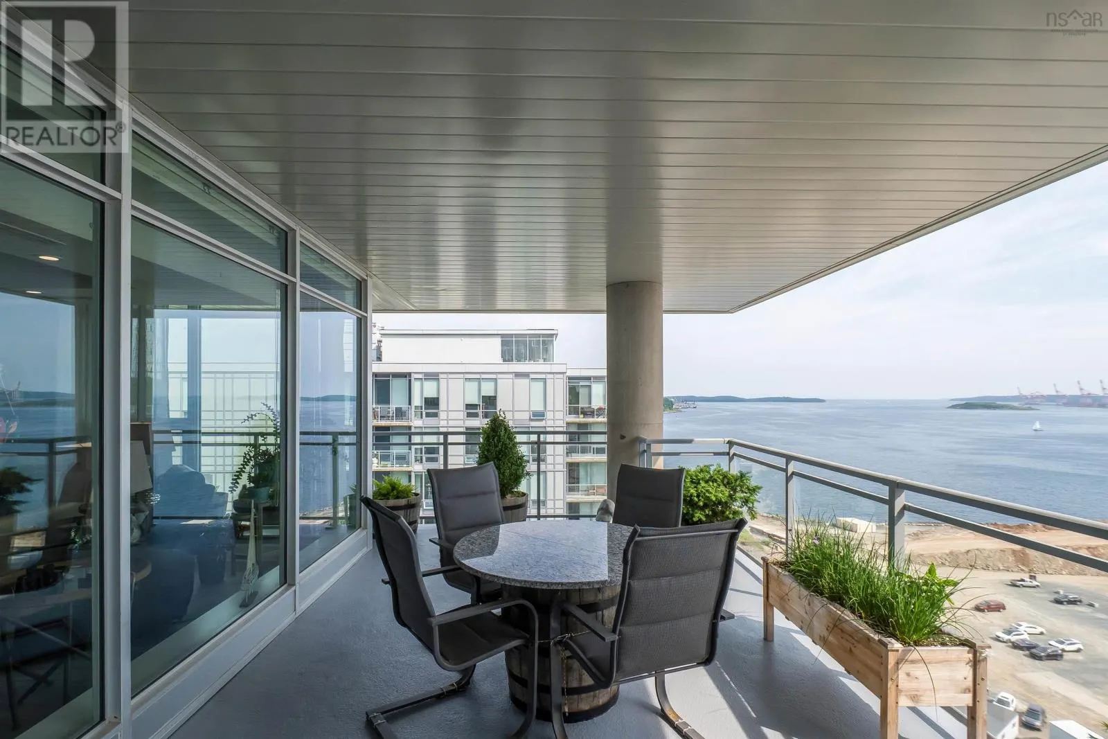 1203 31 Kings Wharf Place