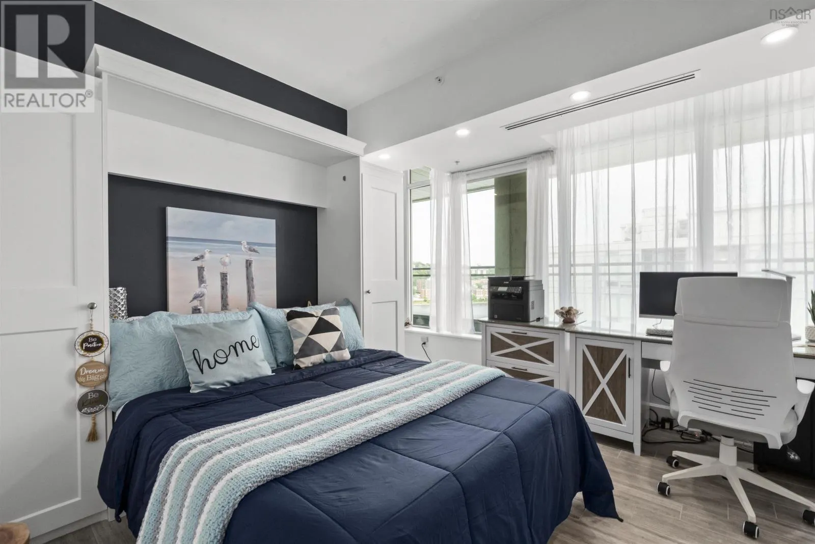 1203 31 Kings Wharf Place