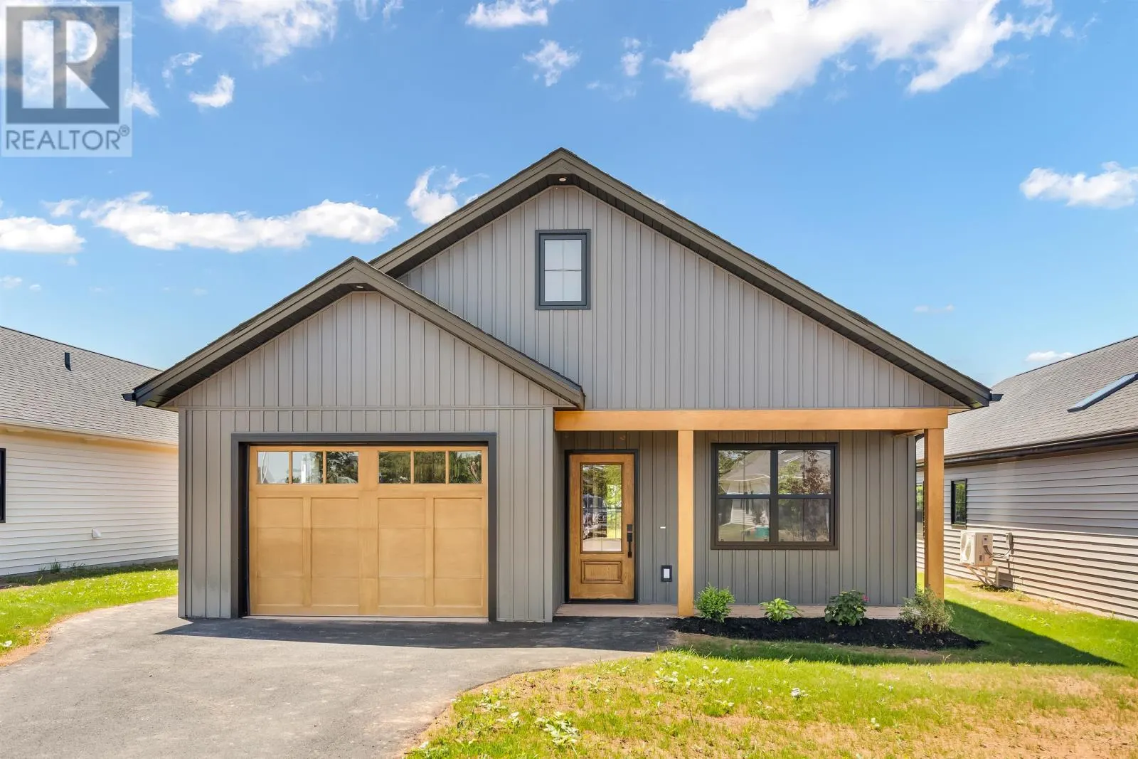 32 Reddin Heights
